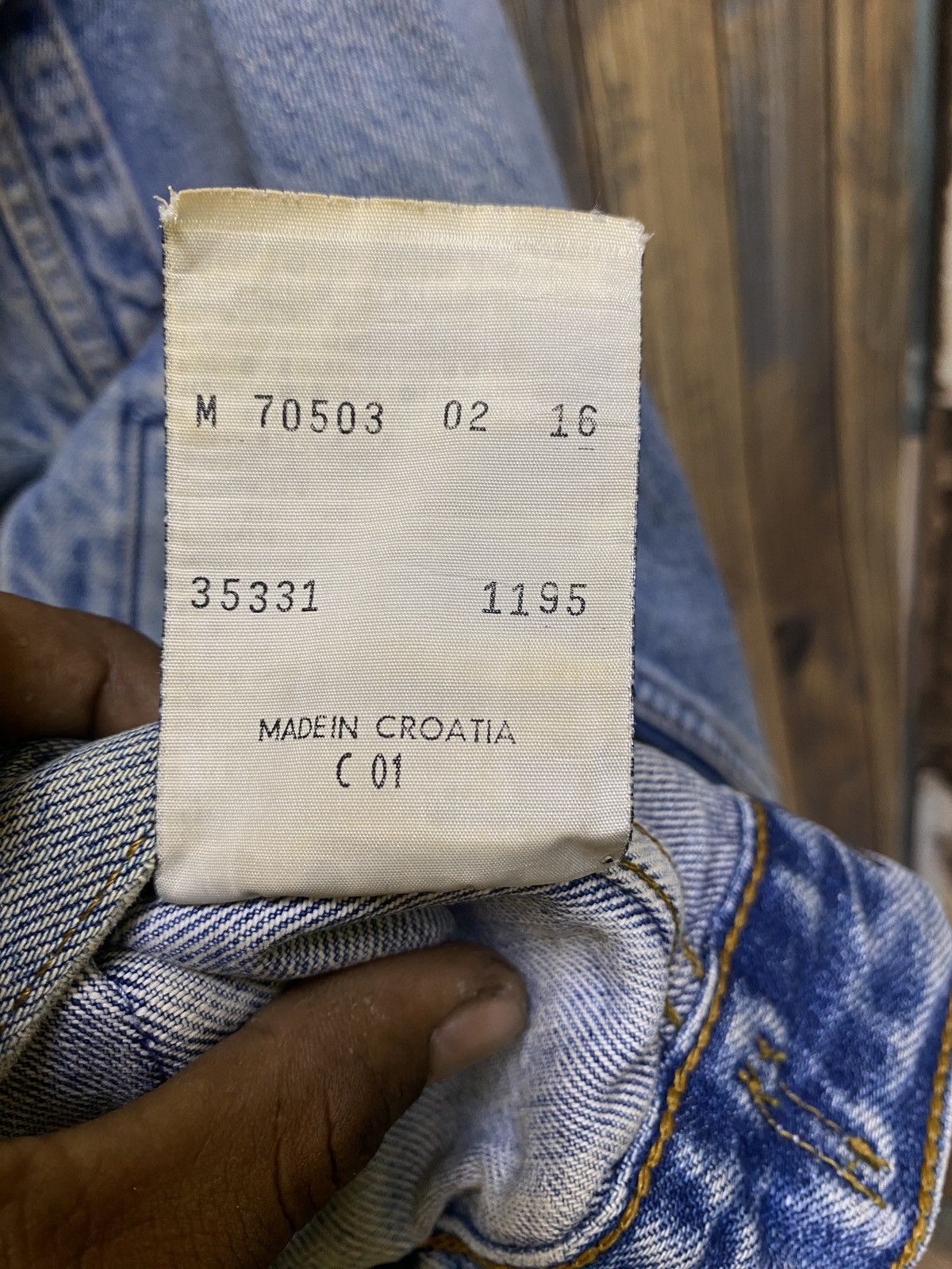 Levi's Vintage Clothing Vintage levis 90’s LOT 7050302 Size US M / EU 48-50 / 2 - 8 Thumbnail