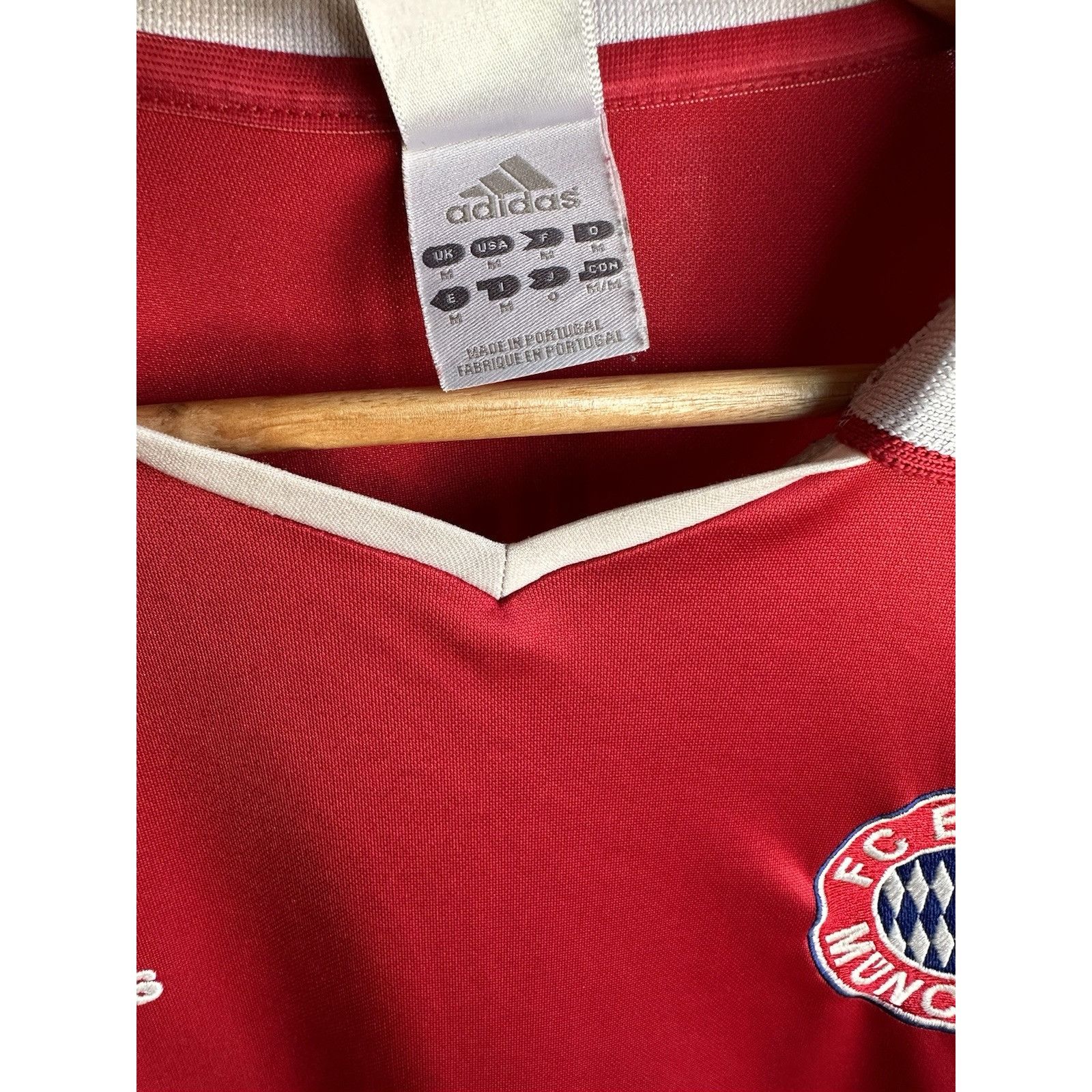 Adidas Bayern Munich 2004-05 Home Shirt (M) (Santa Cruz 24) Size US M / EU 48-50 / 2 - 7 Thumbnail