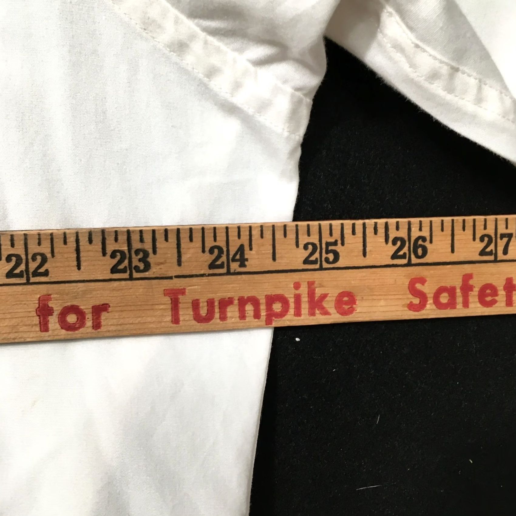 Vintage VINTAGE Windridge Mens 34 White Button Down Men Size beige Size US S / EU 44-46 / 1 - 5 Thumbnail