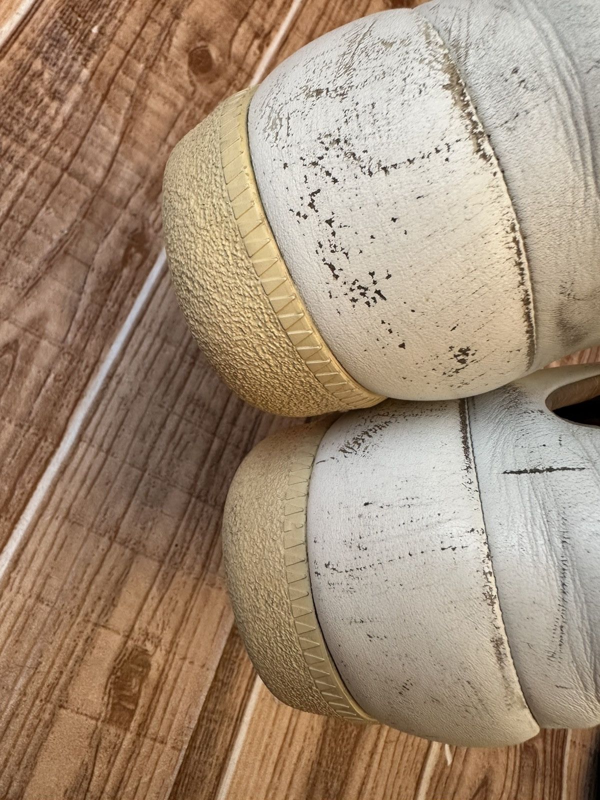 Maison Margiela Maison Margiela Futures White Leather Lowtops Size US 9 / EU 42 - 16 Thumbnail