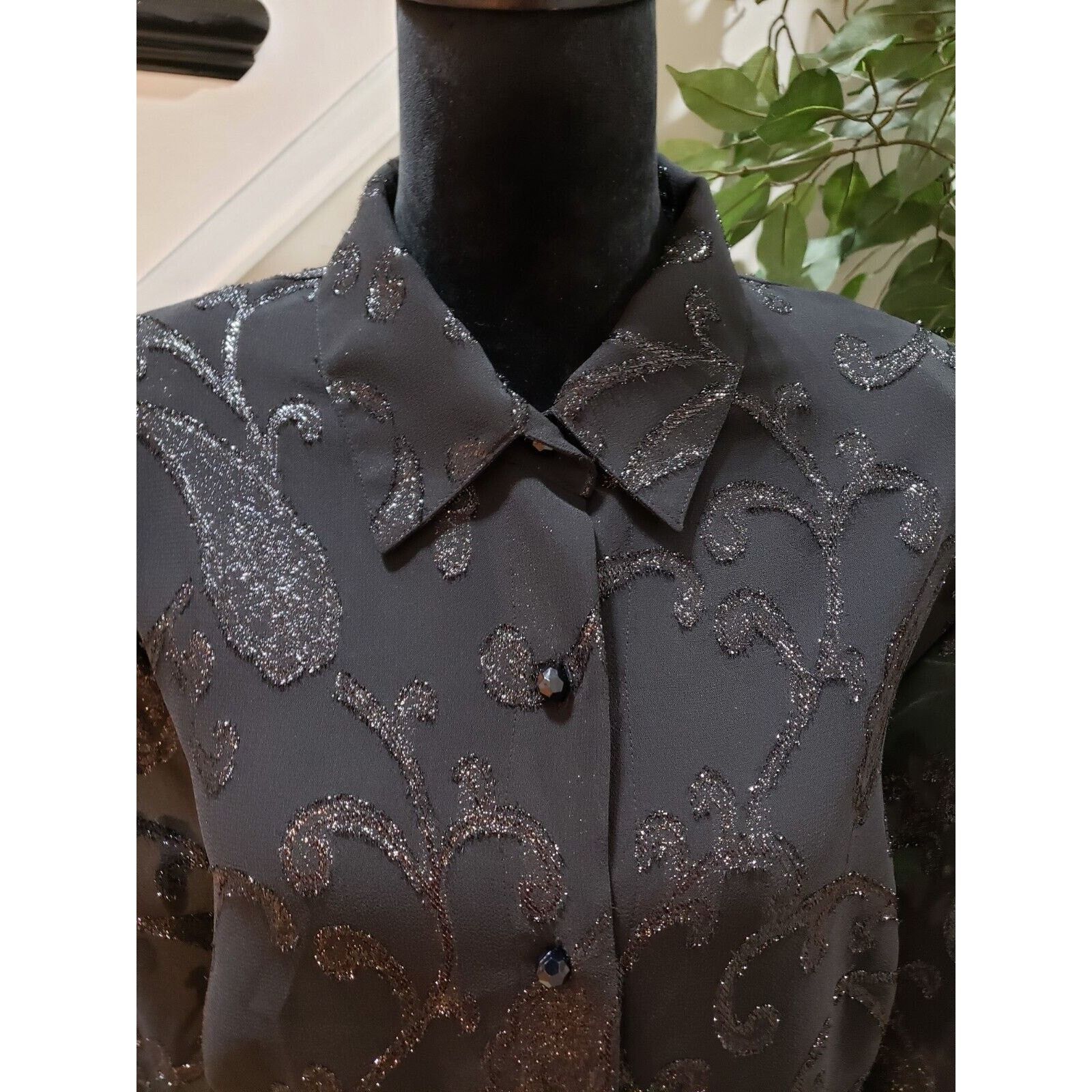 Other Women's Polyester Collared Casual Button Down Shirt Size 2X Size XXL / US 16-18 / IT 52-54 - 2 Thumbnail