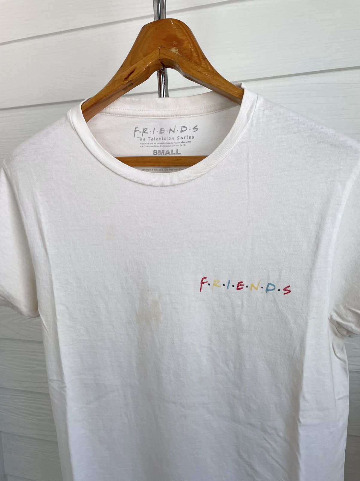 Warner Bros FRIENDS TV SITCOM (2019) Size US M / EU 48-50 / 2 - 3 Thumbnail