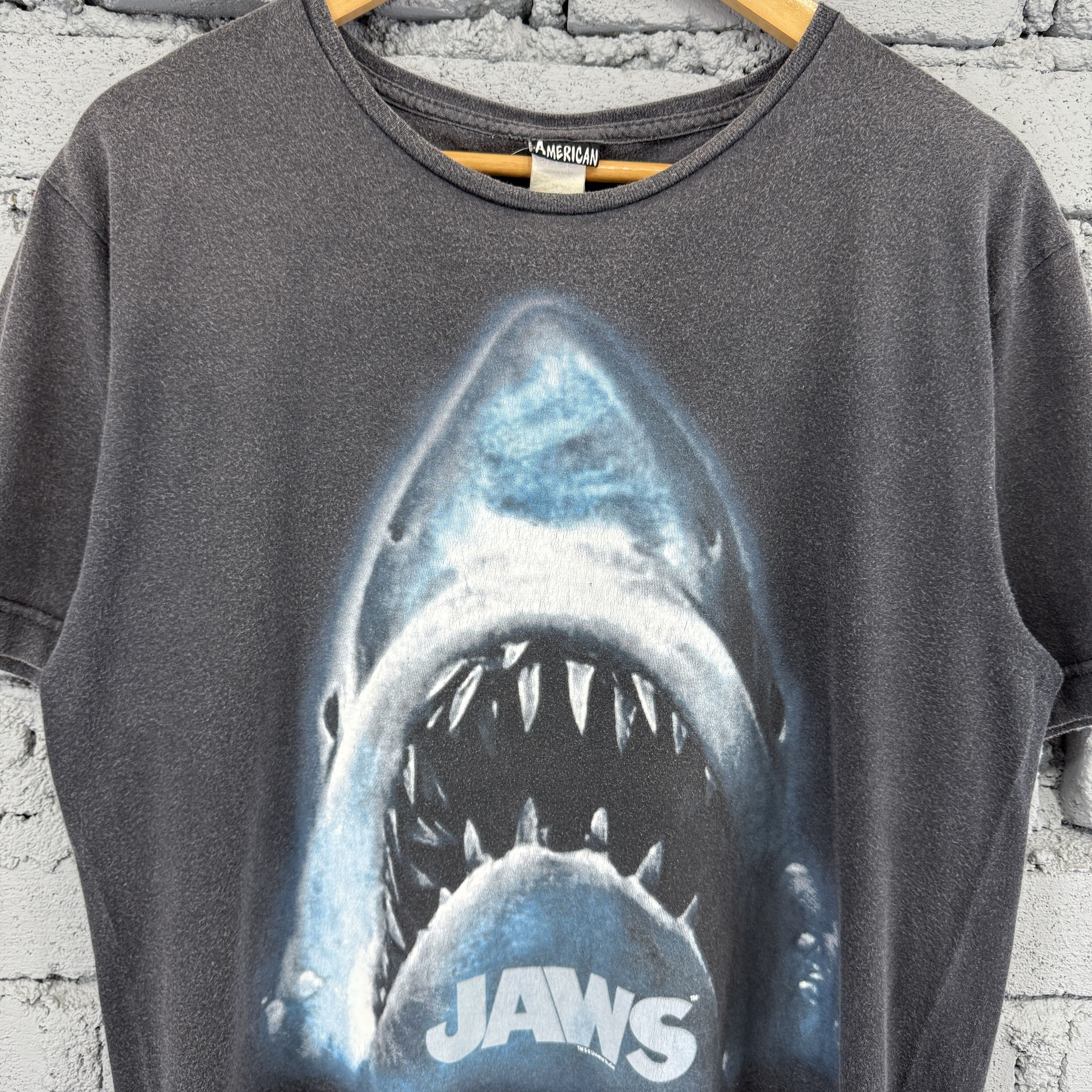 American Apparel Jaws Shark Face Movie Tshirt Size US L / EU 52-54 / 3 - 3 Thumbnail