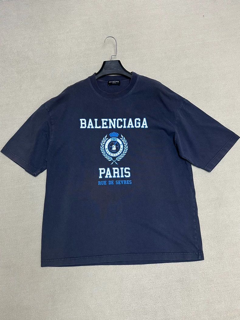 Balenciaga Crown Vintage Short Sleeve T-Shirt - dmc
