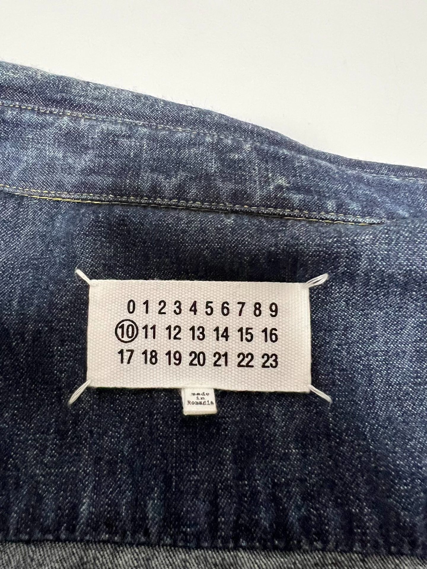 Maison Margiela Maison Margiela New denim shirt jacket 2501-Nextarrow Size US XXS / EU 40 - 5 Thumbnail