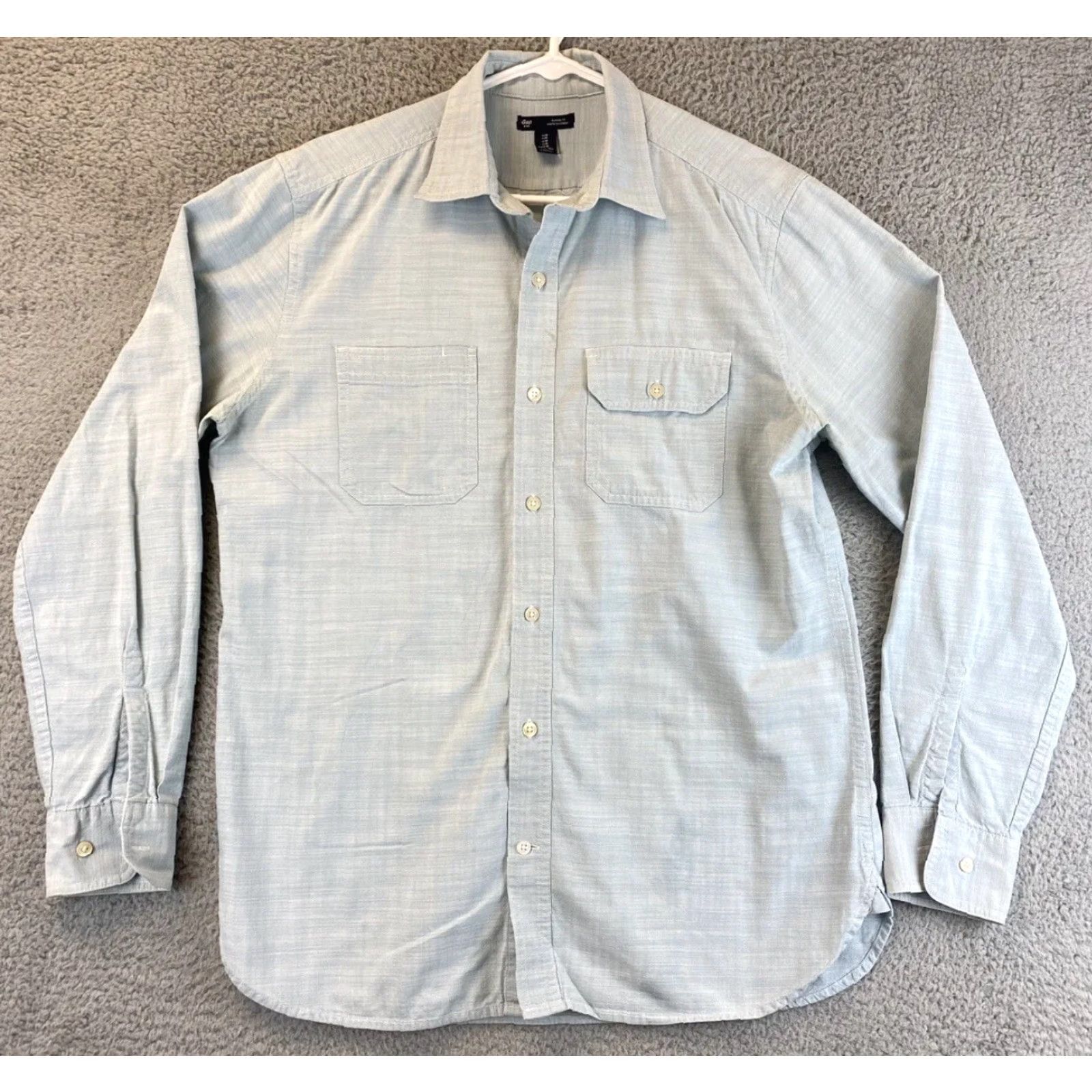 Gap Gap Mens Long Sleeve Button Up Shirt Solid Light Green Size Medium M 70-17 Dress Shirt Button-Down Collared Spread Collar Standard Cuff Size US M / EU 48-50 / 2 - 4 Thumbnail