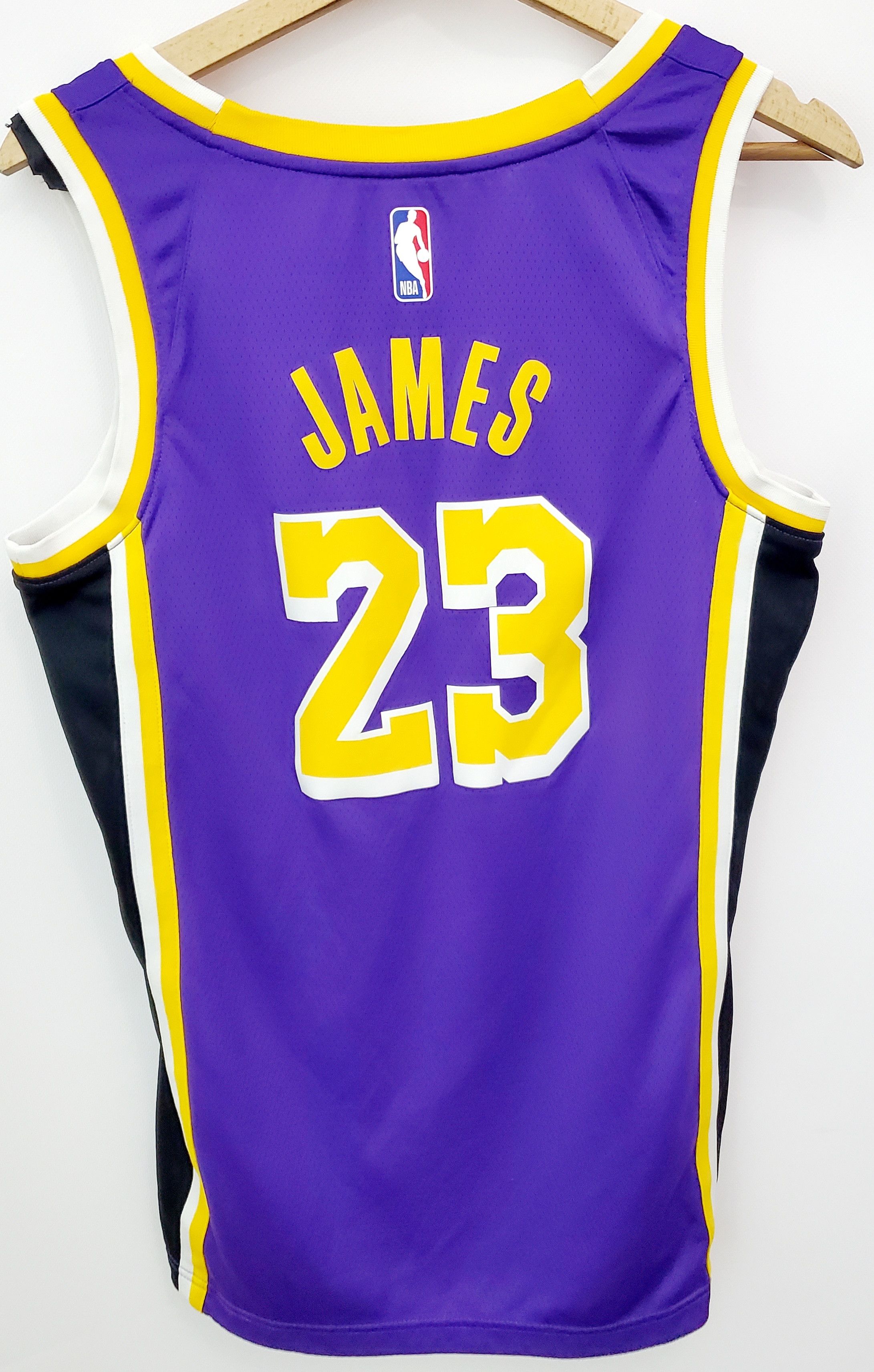 Jordan Brand × NBA Nike Los Angeles Lakers LeBron James jersey new condition S Size US S / EU 44-46 / 1 - 3 Thumbnail