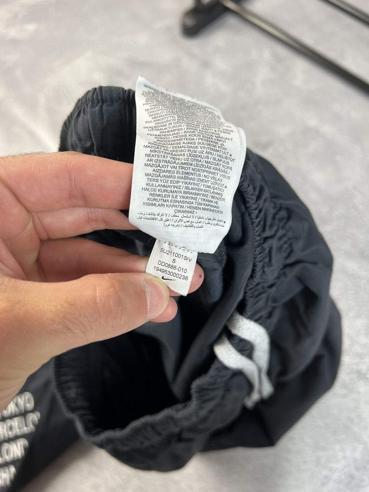Nike Nike streetwear jogger pants Size US 30 / EU 46 - 10 Thumbnail