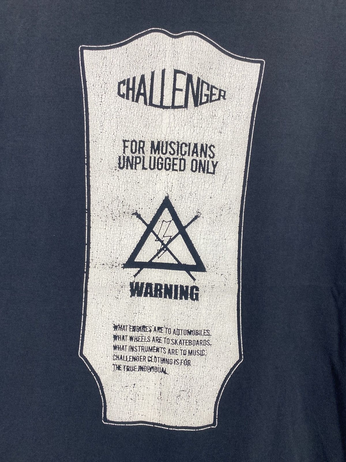 Vintage Vintage Challenger T-Shirt Size US L / EU 52-54 / 3 - 3 Thumbnail
