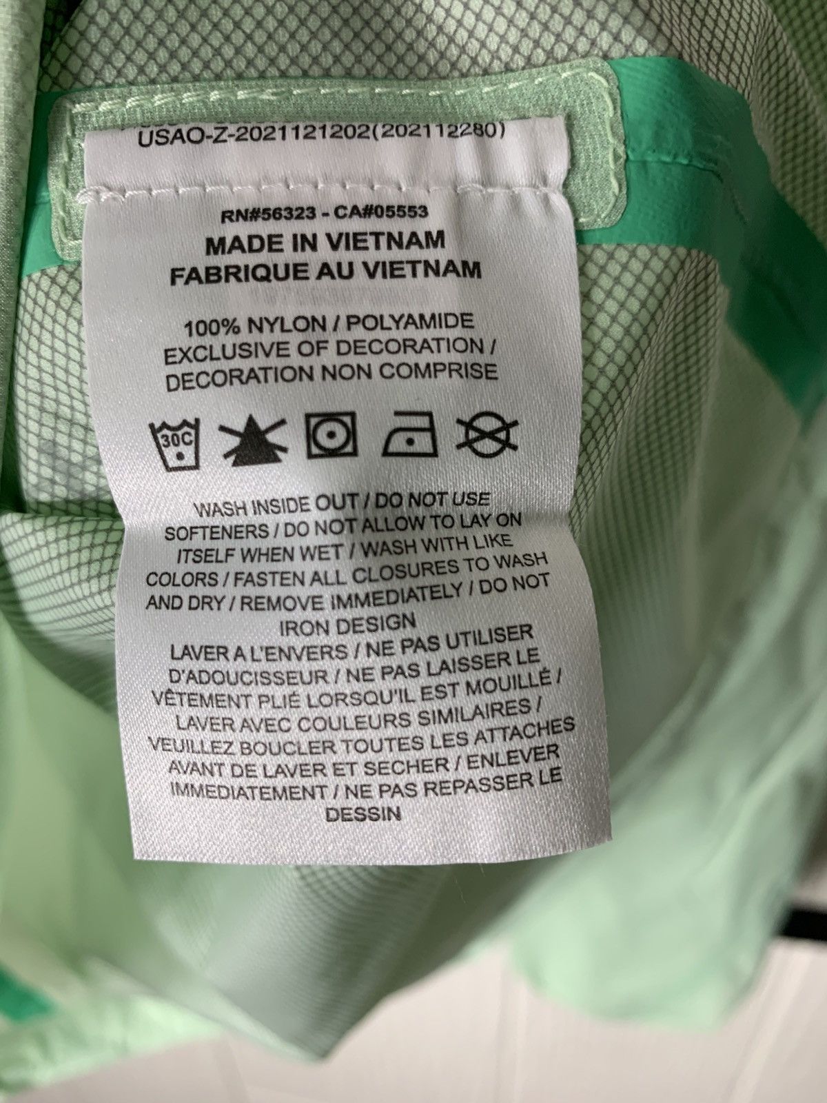 Nike Nike ACG "Trail Snacks" Jacket Green men’s S FQ3062-376 Size US S / EU 44-46 / 1 - 4 Thumbnail