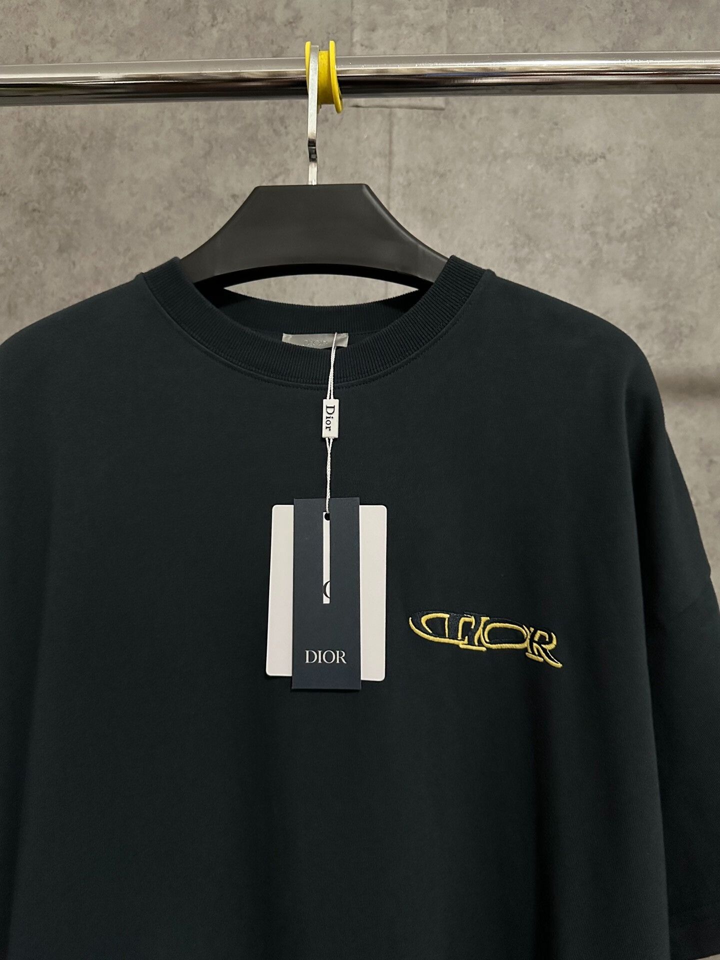 Dior DIOR Collaborative Embroidered Logo Short Sleeve T-shirt Size US S / EU 44-46 / 1 - 2 Thumbnail