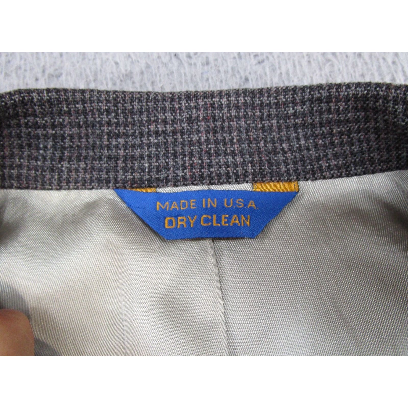 Pendleton Vintage Pendleton Blazer Men's Tweed Wool Elbow Patches 2 Button Size 46 Coat Size 46R - 2 Thumbnail