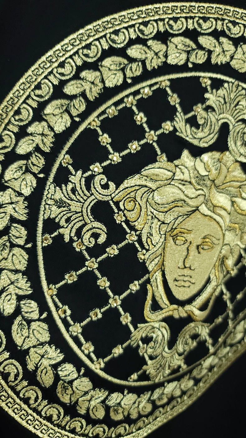 Versace Versace Short-sleeved T-shirt embroidered with gold thread Size US XL / EU 56 / 4 - 4 Thumbnail