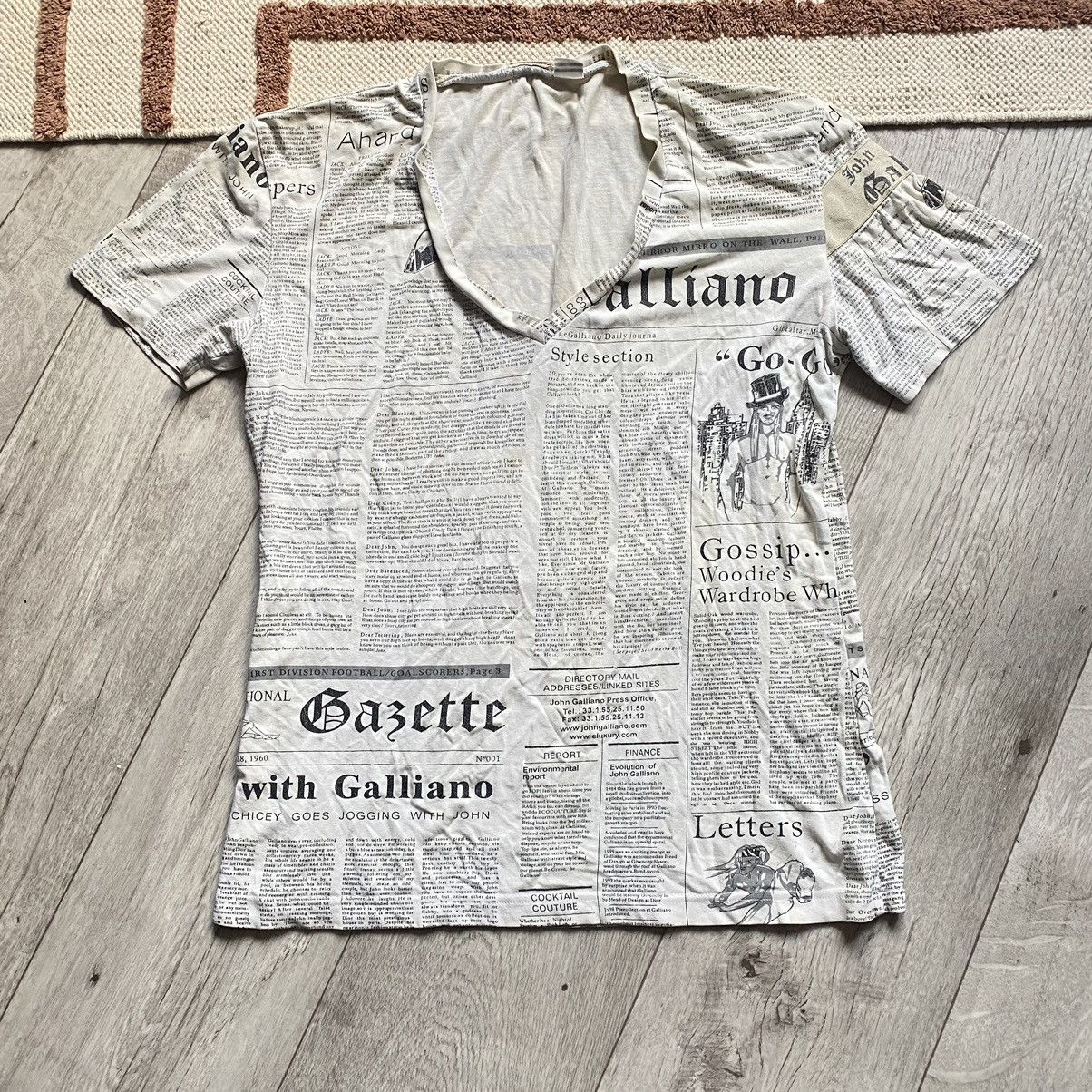John Galliano JOHN GALLIANO Y2K GAZETTE V NECK T SHIRT | Grailed