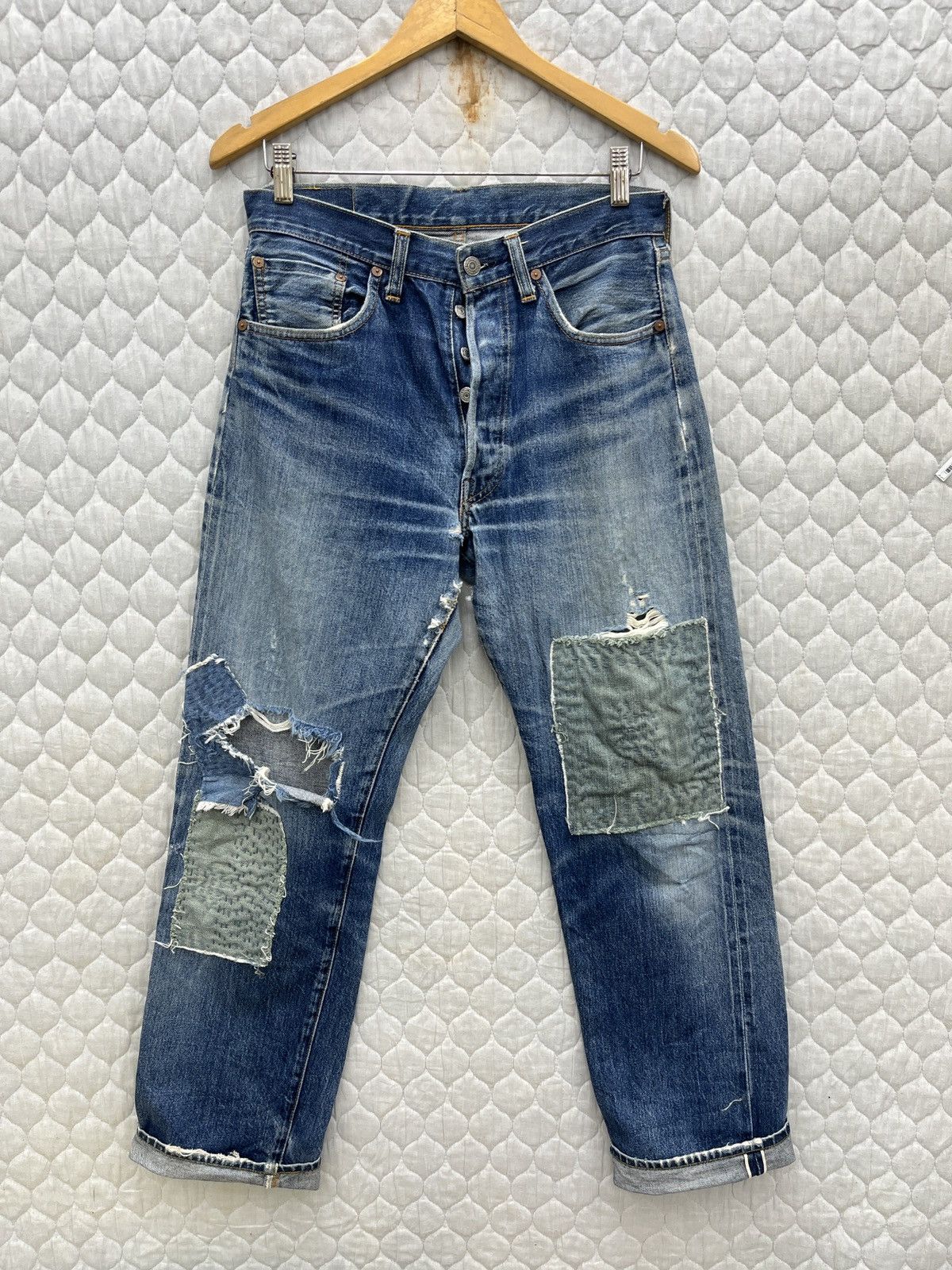 image of Distressed Denim x Levis Steals VTG Levis Big E 501Xx Hidden Rivet Selvedge Denim in Blue (Size 31)
