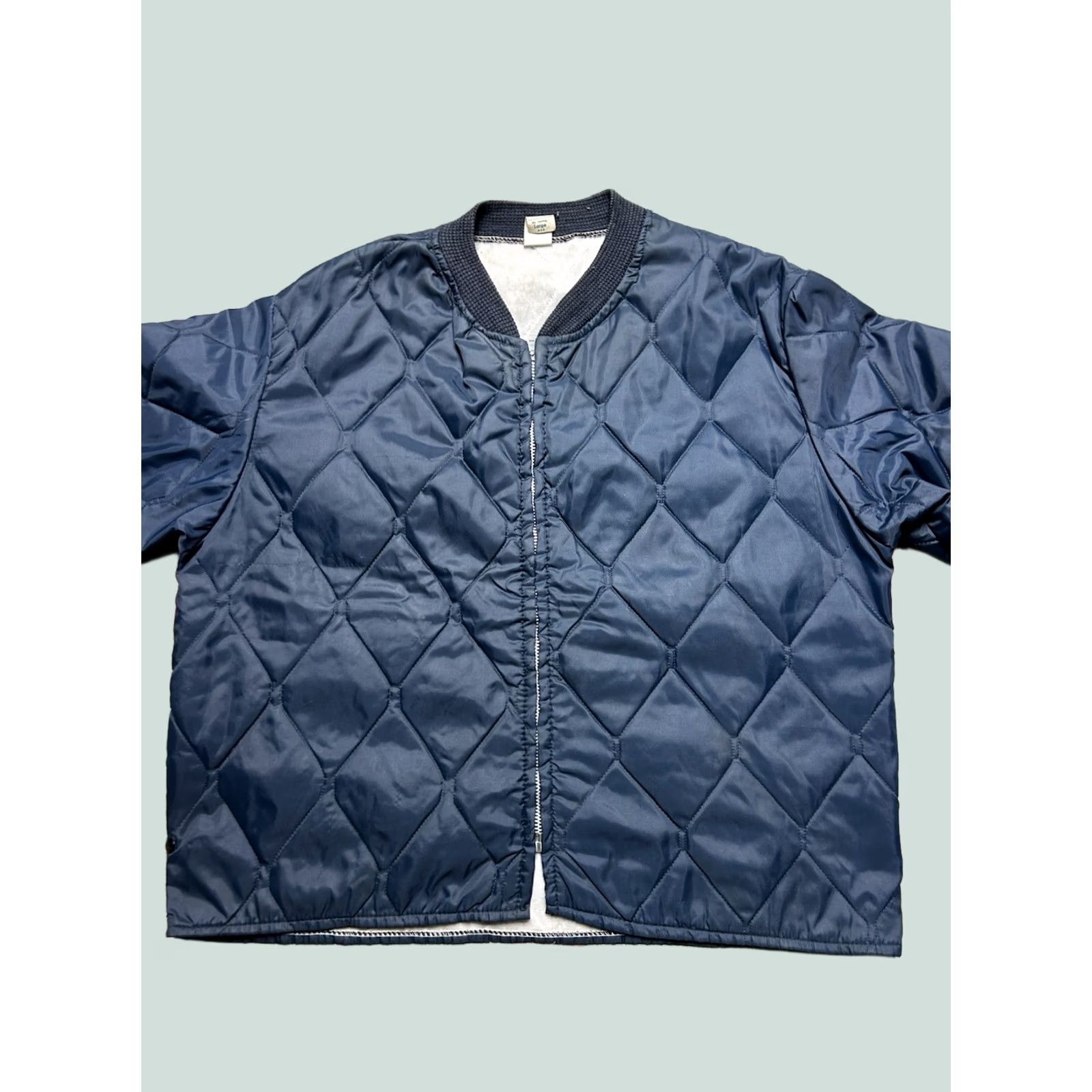 Vintage VINTAGE bomber jacket Navy blue 70s diamond quilted insulated workwear large Jacket Mens Size US L / EU 52-54 / 3 - 1 Thumbnail