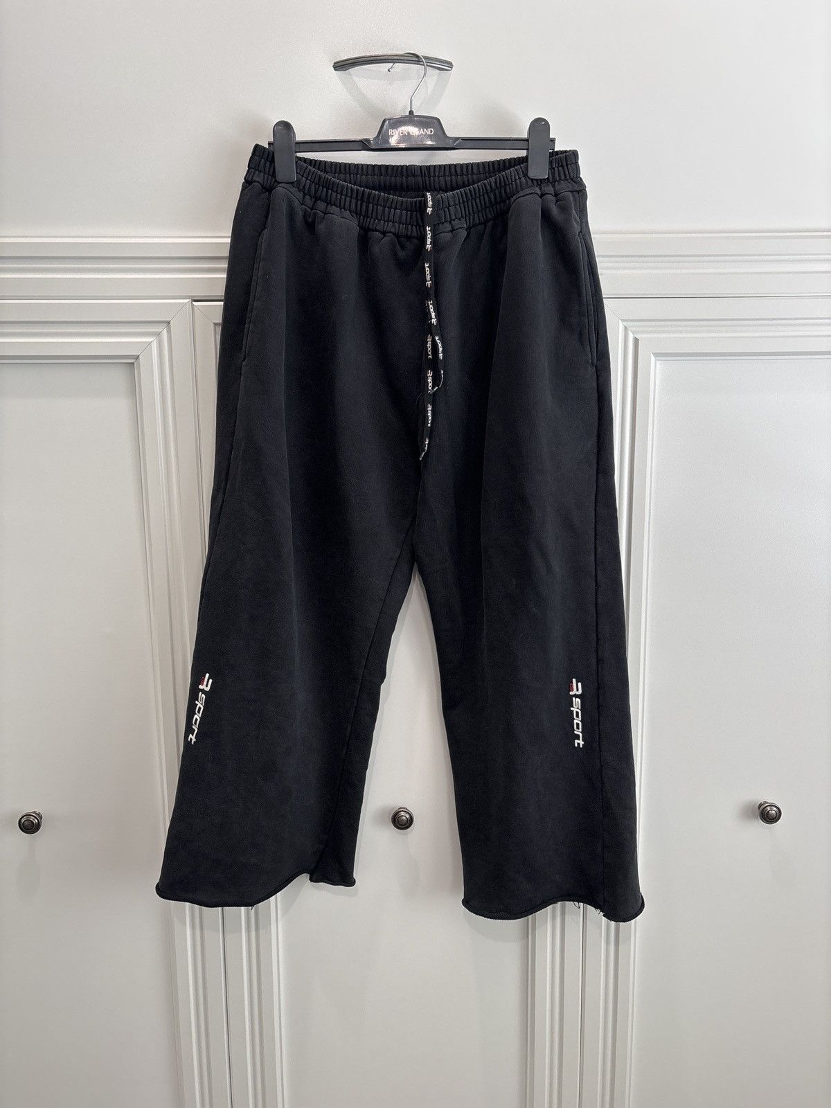 The GV Gallery Gv Gallery R Sport sweats Size US 32 / EU 48 - 1 Thumbnail