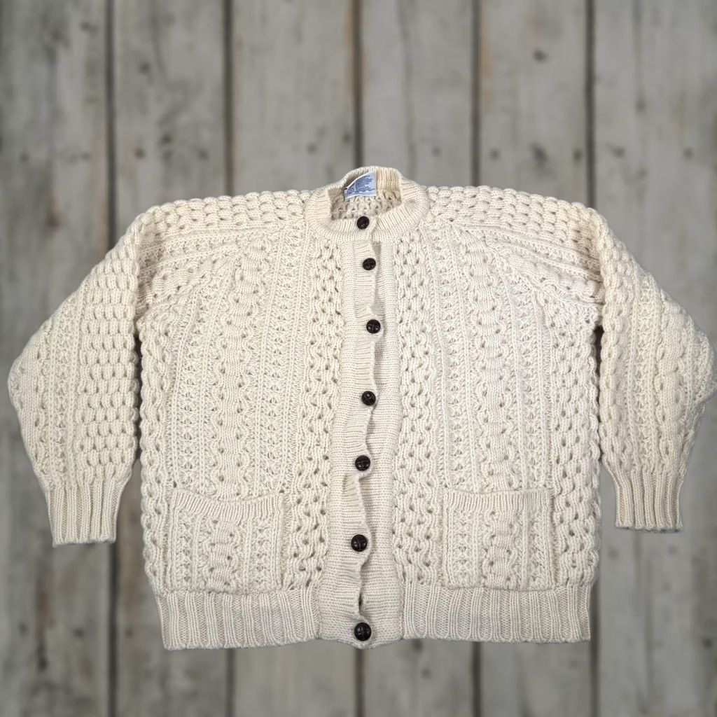 Vintage Rita Condron Cardigan Sweater Womens M White 100% Wool Aran Knit Ireland Button Front Mock Neck Raglan Sleeve Pockets Size M / US 6-8 / IT 42-44 - 1 Thumbnail