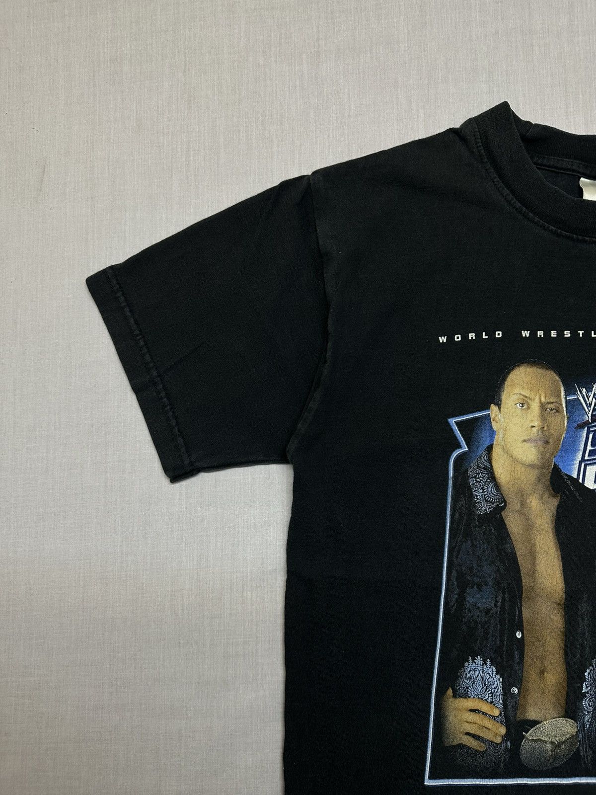 WWF vintage 2002 World Wrestling Federation (WWF)Rock SmackDown. Size US S / EU 44-46 / 1 - 8 Thumbnail