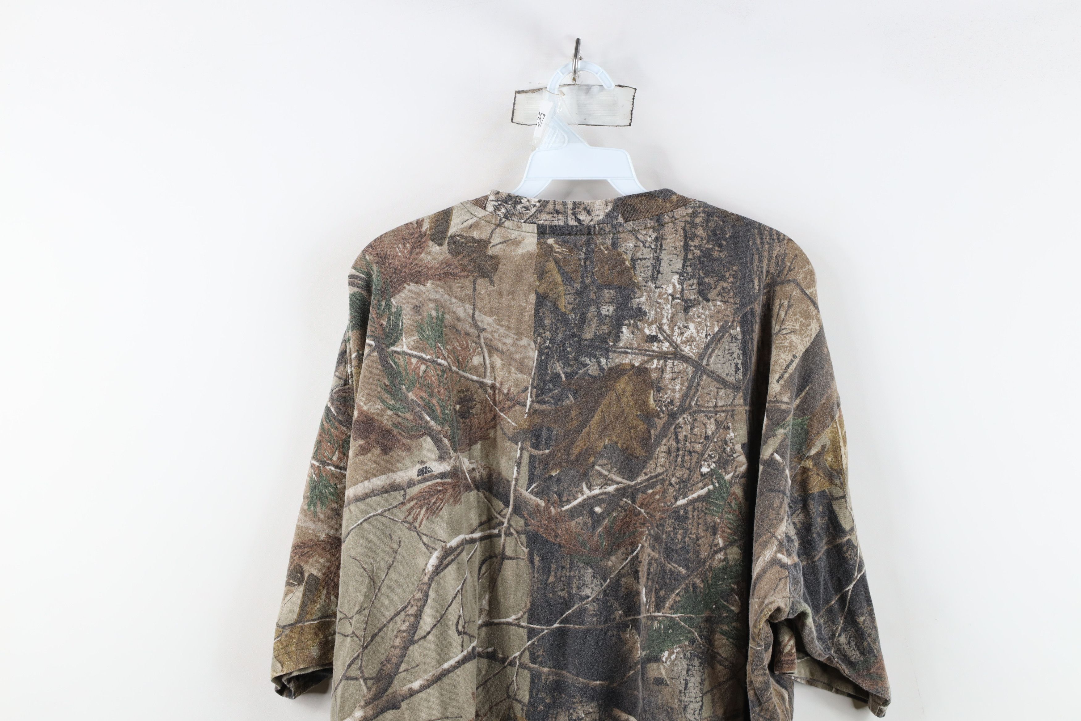 Cabelas Vintage Cabelas Heavyweight Camouflage Pocket T-Shirt Cotton Size US XXL / EU 58 / 5 - 12 Thumbnail