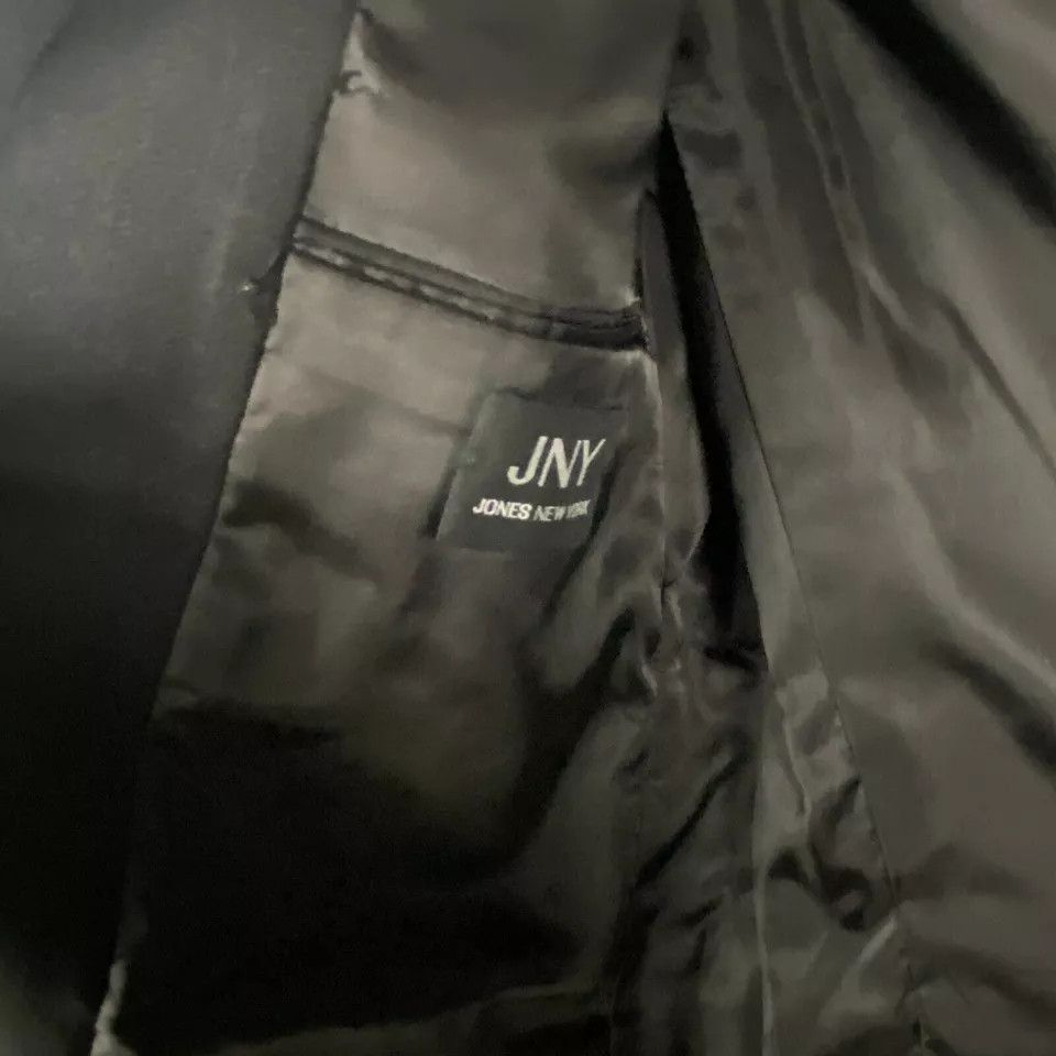 Jones New York Jones New York Blazer Men's S 40 Wool Black 3 Buttons Adults Size 40R - 8 Thumbnail