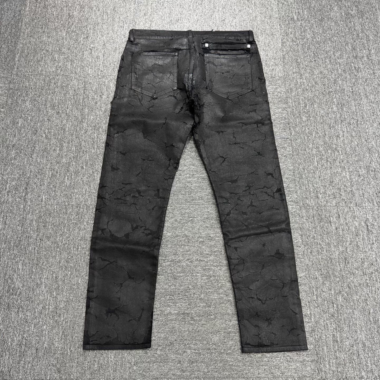 Givenchy Givenchy cracked effect denim pants. Size US 36 / EU 52 - 2 Thumbnail