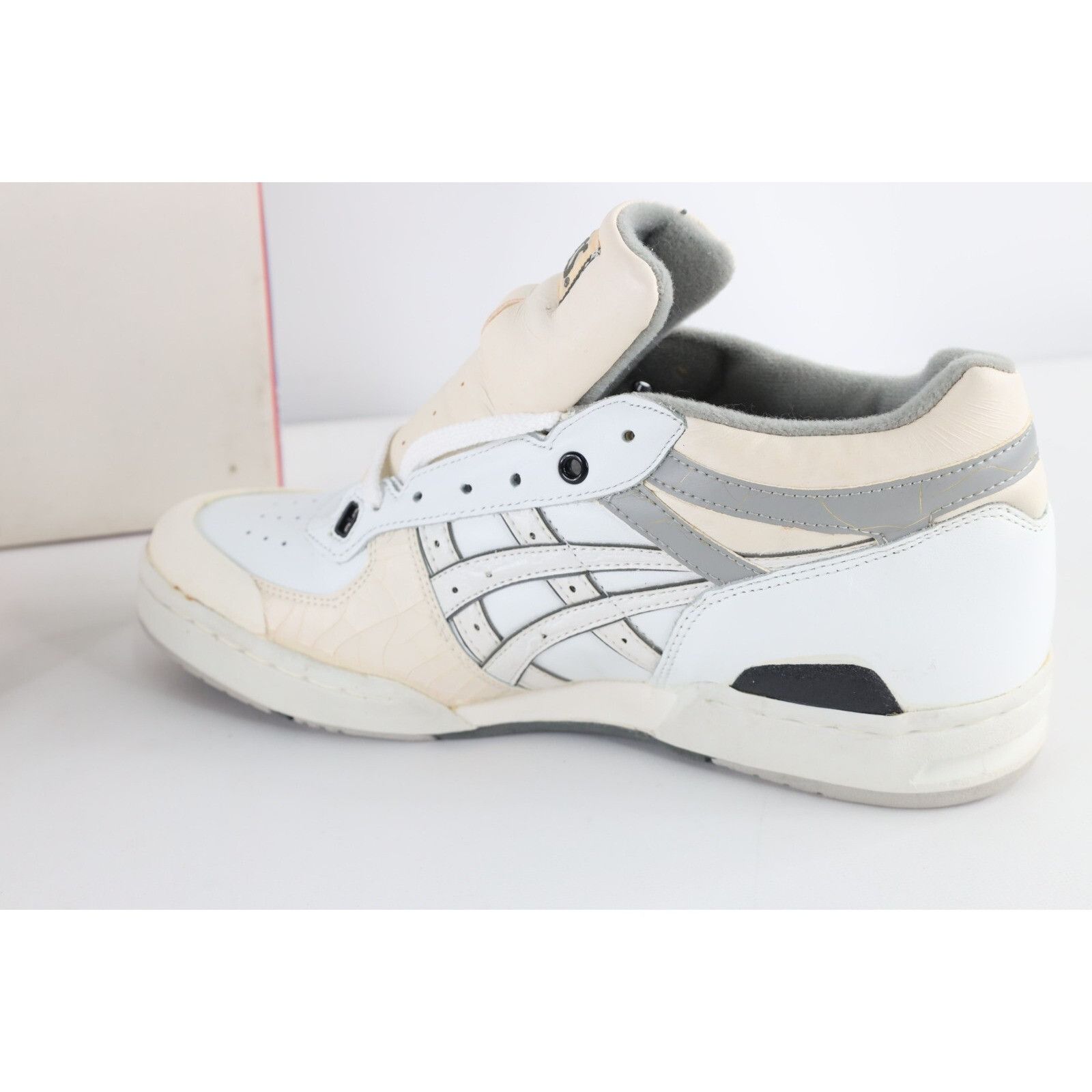 Asics NOS Vintage 90s Asics Echelon Sneakers Shoes Size US 9 / EU 42 - 7 Thumbnail