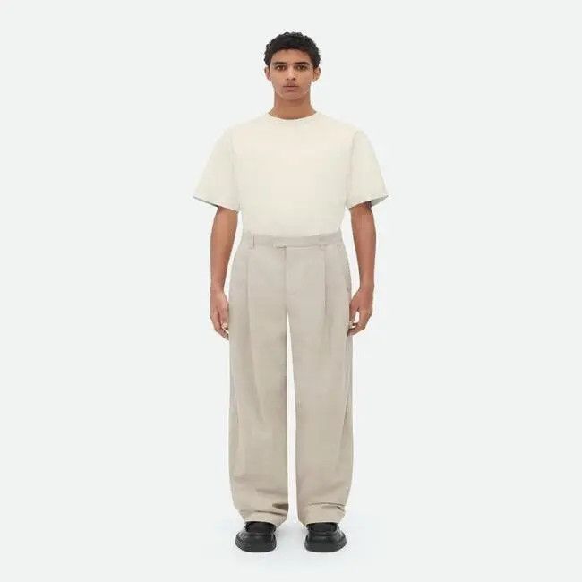 Bottega Veneta o1w1db10825 Printed Leather Trousers in Light Beige Size US 32 / EU 48 - 1 Thumbnail