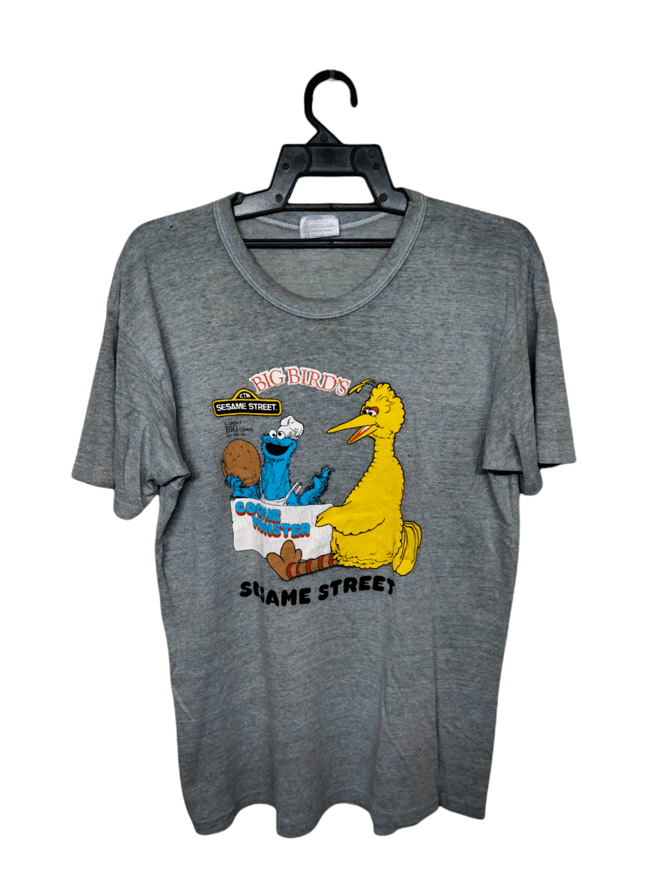 Vintage Vintage 80's sesame Street tshirt Size US L / EU 52-54 / 3 - 1 Thumbnail