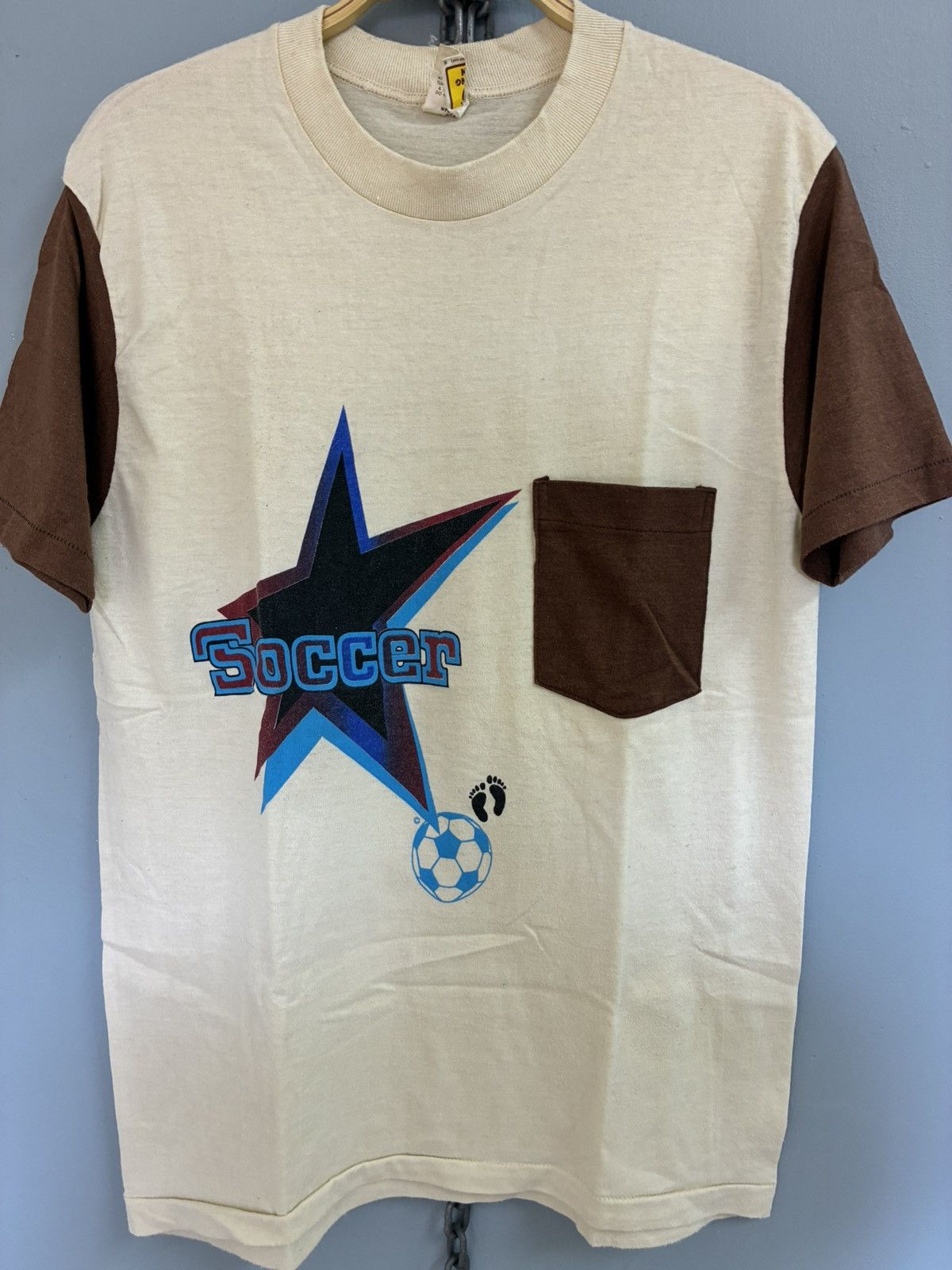 Hang Ten Vintage 70s Hang Ten soccer pocket tee Size US L / EU 52-54 / 3 - 3 Thumbnail