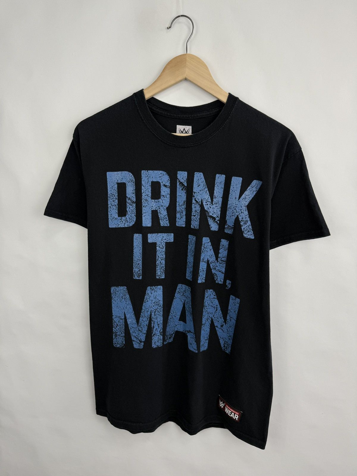 WWE 🇺🇸💀 WWE Chris Jericho Drink it in Man Wrestling T-Shirt Rare Size US M / EU 48-50 / 2 - 3 Thumbnail