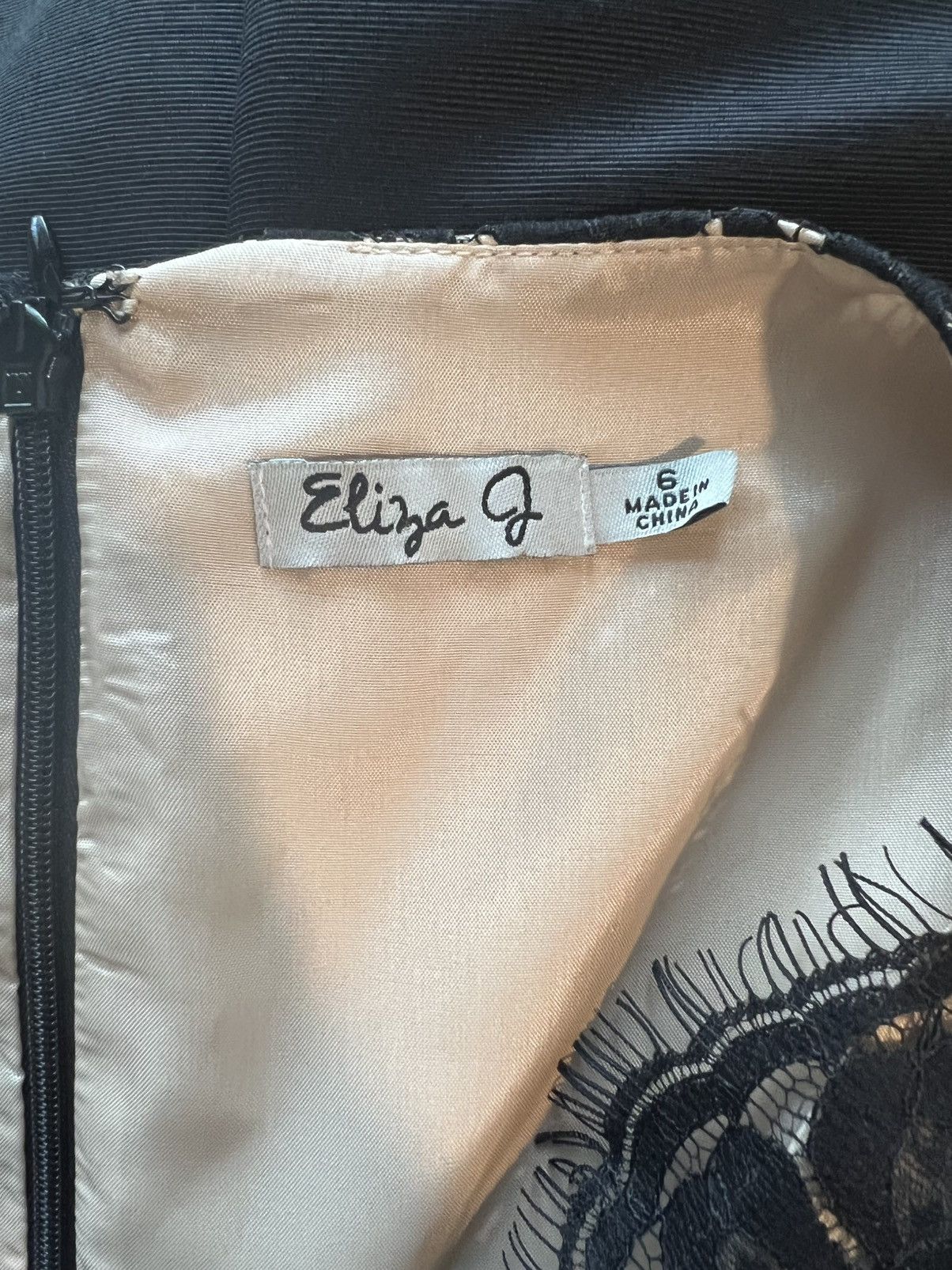 Other Eliza J Black Lace Fit & Flare Cocktail Dress Size 6 NWT Size M / US 6-8 / IT 42-44 - 4 Thumbnail