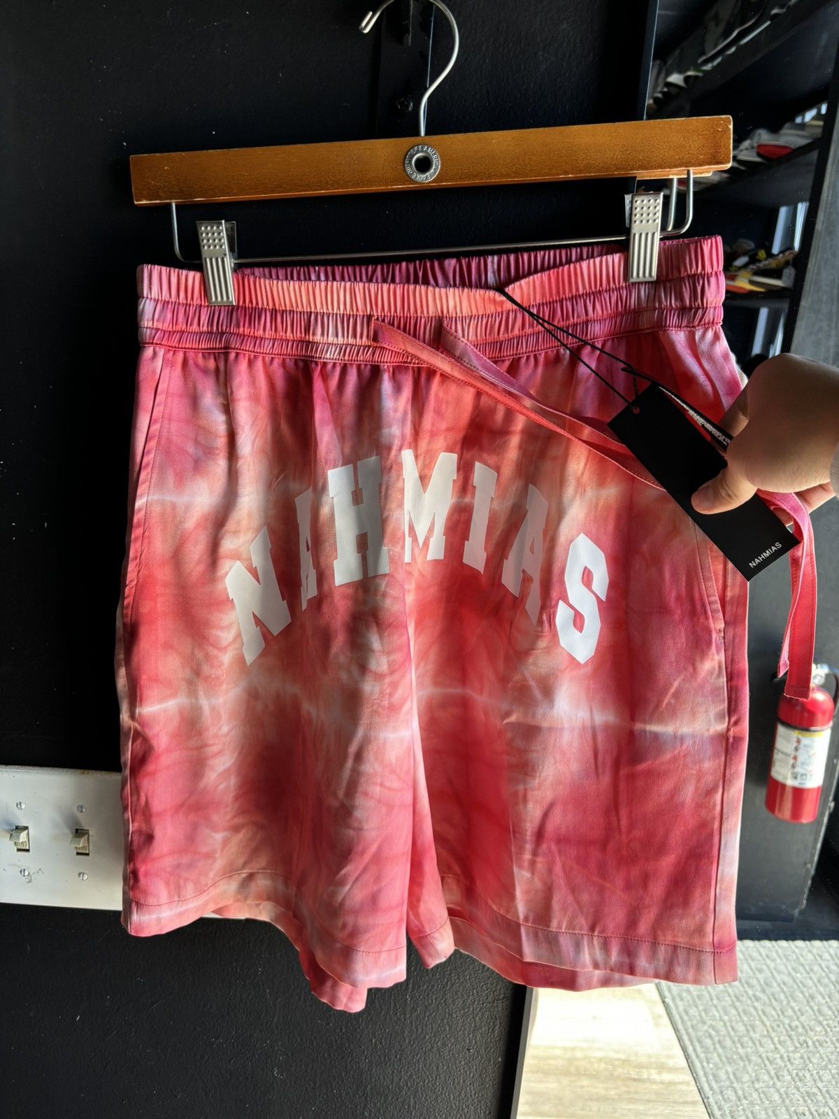Nahmias Nahmias shorts pink tie dye Size US 30 / EU 46 - 1 Thumbnail