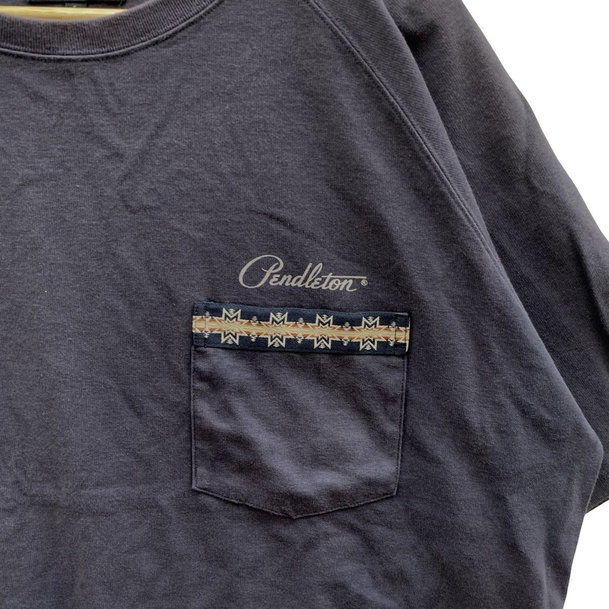 Pendleton Vintage Pendleton Pocket Minimal Logo Embroidered Tee with T Size US L / EU 52-54 / 3 - 7 Thumbnail