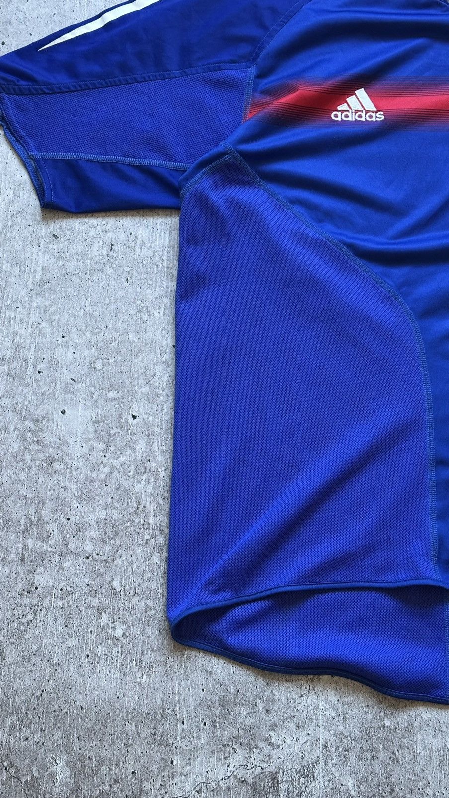 Adidas 2004 Adidas France National Team Vintage Soccer Jersey Size US L / EU 52-54 / 3 - 4 Thumbnail