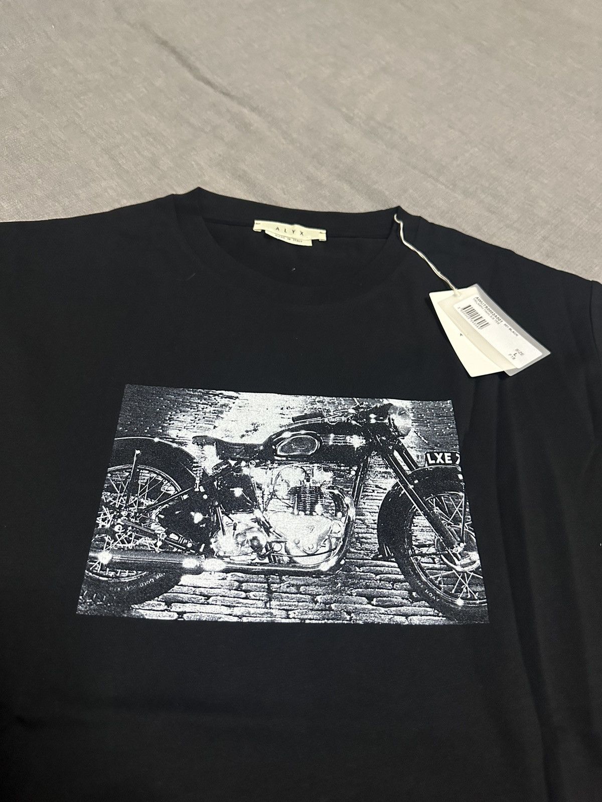 1017 ALYX 9SM 1017 Alyx 9sm Triumph Twin S/S Tee Black Size US L / EU 52-54 / 3 - 3 Thumbnail