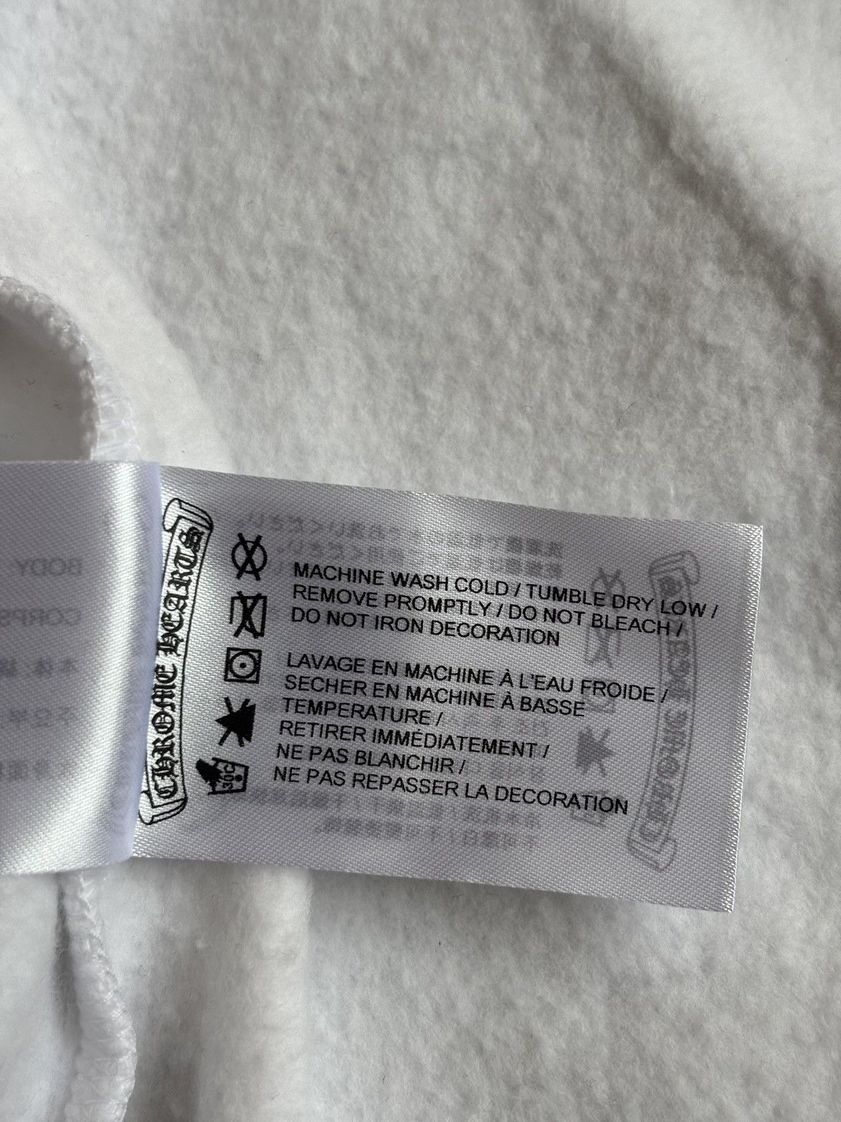 Chrome Hearts Chrome Hearts White Vertical Logo Zipup Hoodie Size US L / EU 52-54 / 3 - 9 Thumbnail