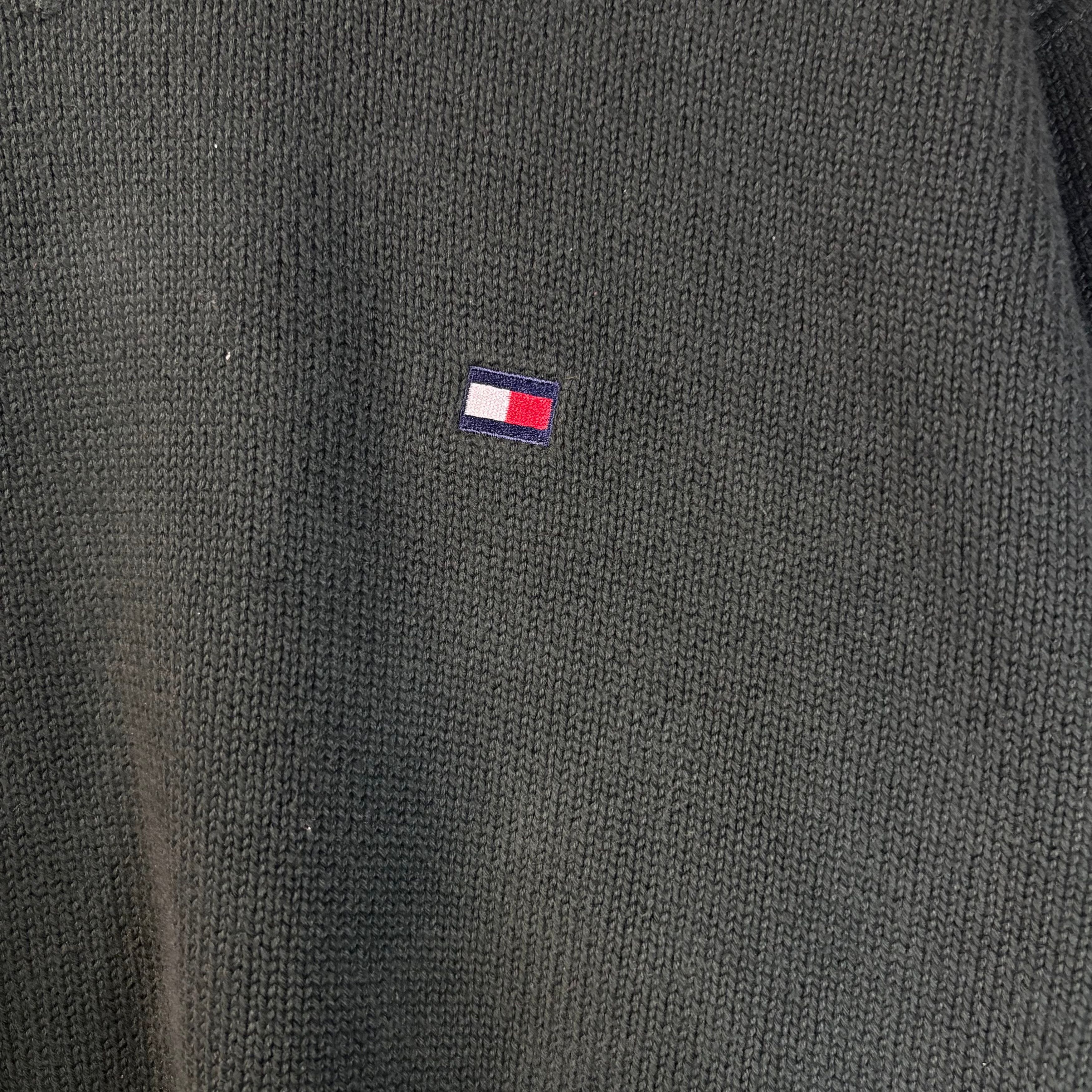 Tommy Hilfiger Vintage 90s Tommy Hilfiger Solid Green Crewneck Sweatshirt Size US L / EU 52-54 / 3 - 4 Thumbnail
