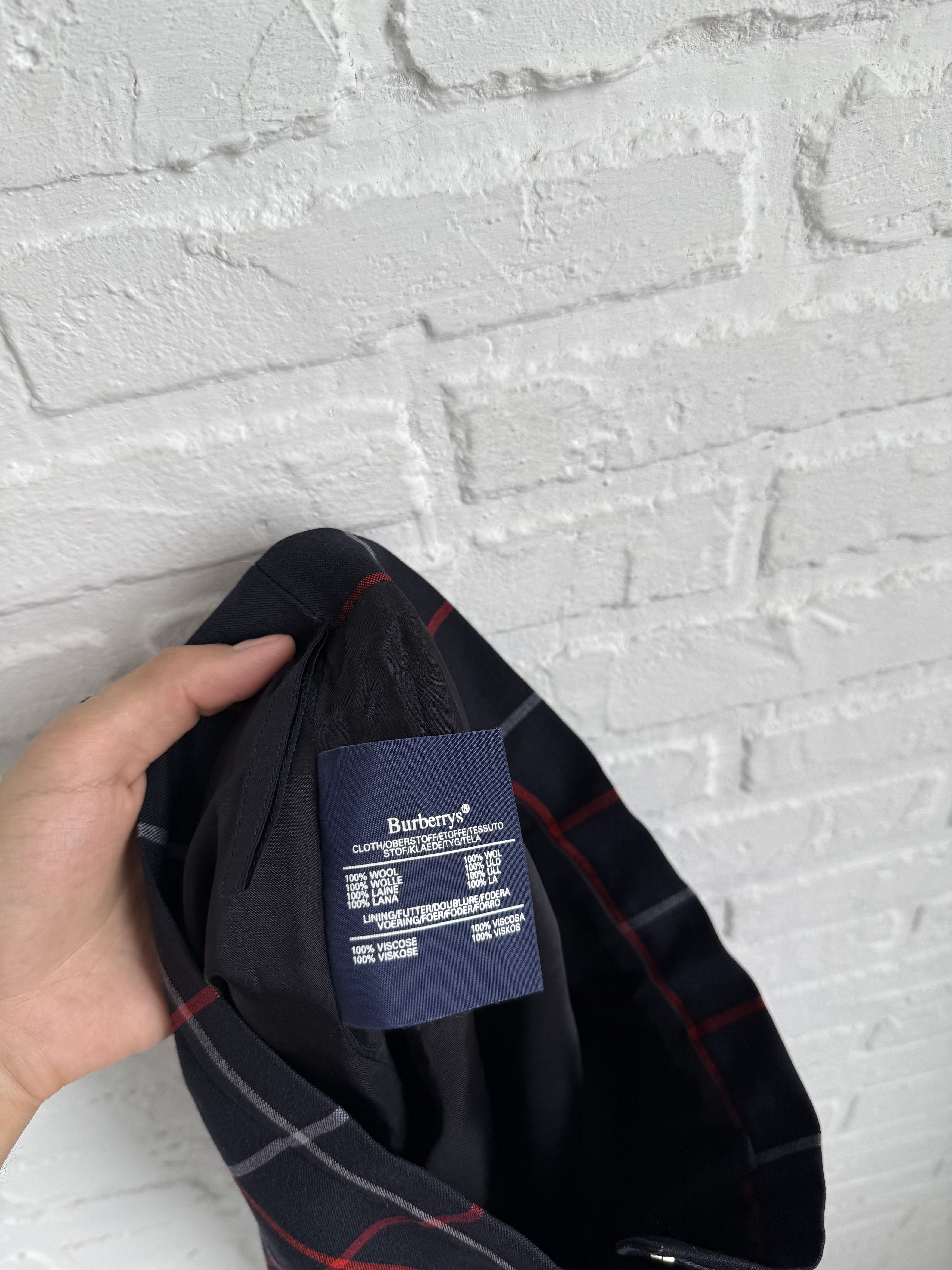 Burberry Vintage 90s Burberrys Burberry nova check wool skirt Size 26" / US 2 / IT 38 - 2 Thumbnail