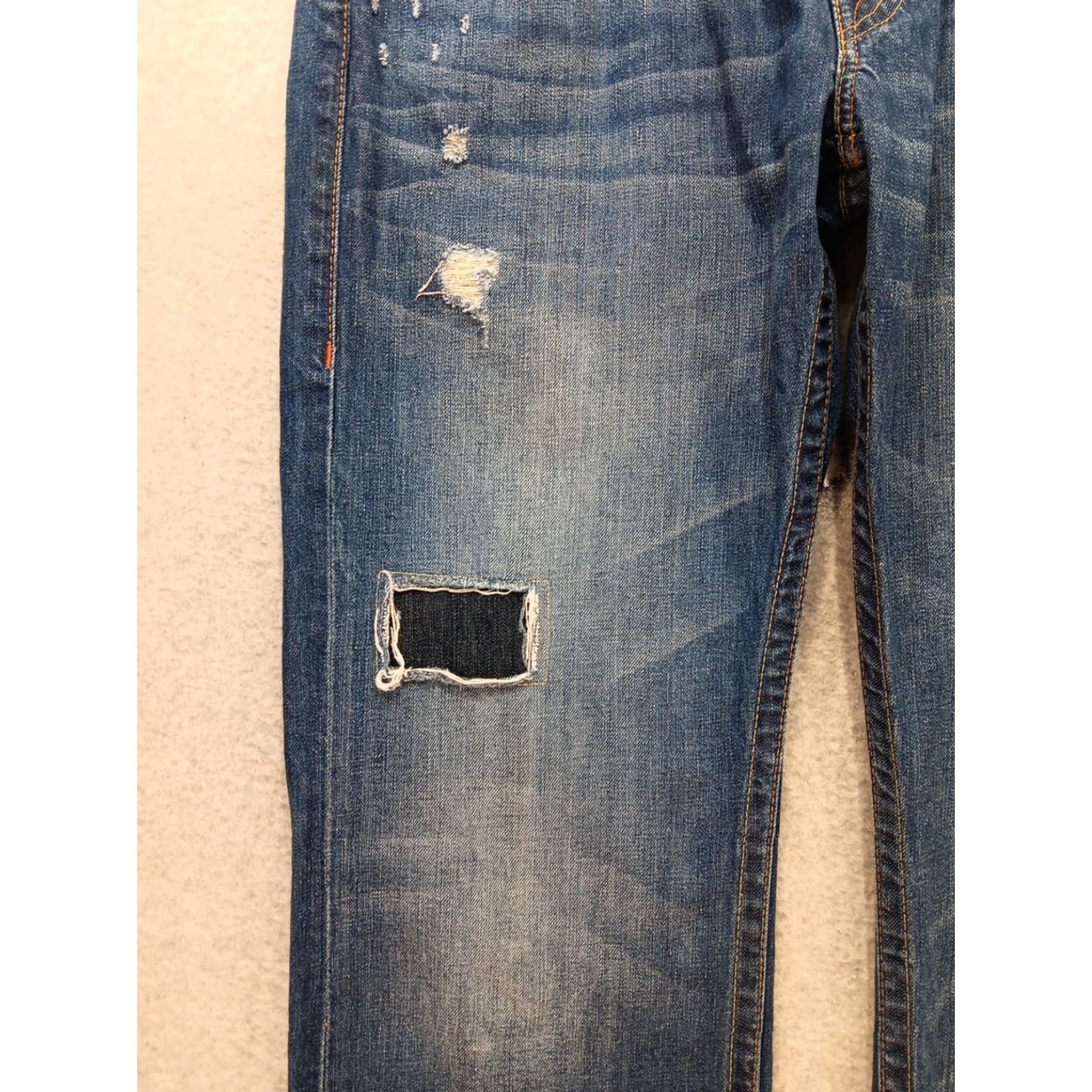 True Religion True Religion Jeans Men's 36x32 Straight 5-Pocket Distressed Medium Blue Wash Regular Size 36 Mens Jeans Size US 36 / EU 52 - 6 Thumbnail