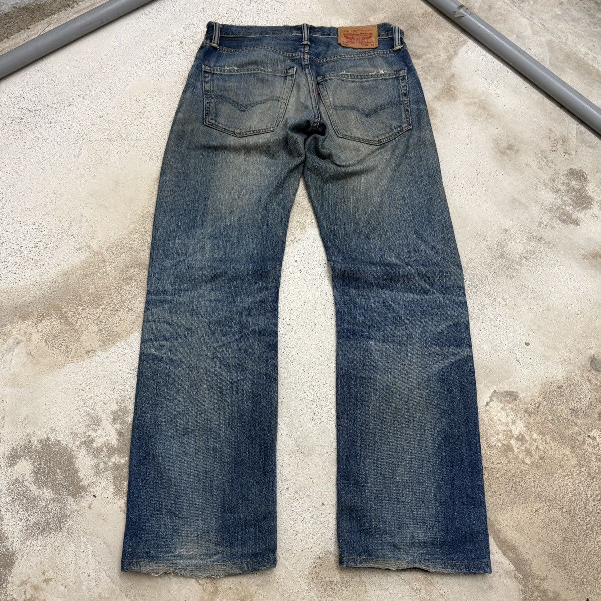 Levi's Y2K Levis 502 Muddy Distressed Denim Pants Size US 30 / EU 46 - 2 Thumbnail