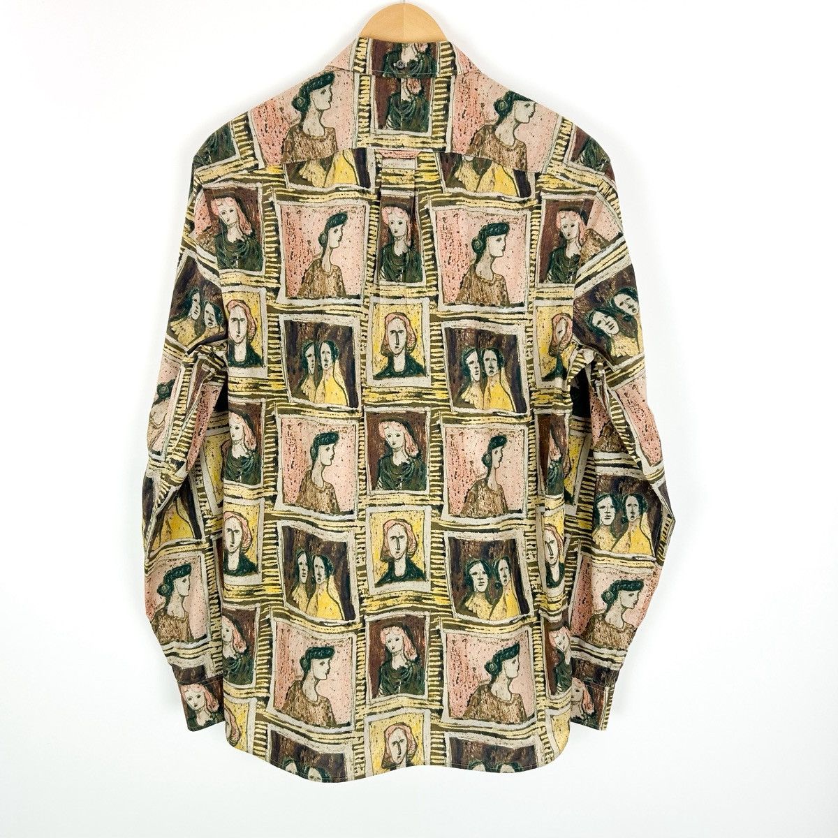 Burberry Burberry Framed Heads Multicolor Print Button Down Shirt Size US M / EU 48-50 / 2 - 8 Thumbnail