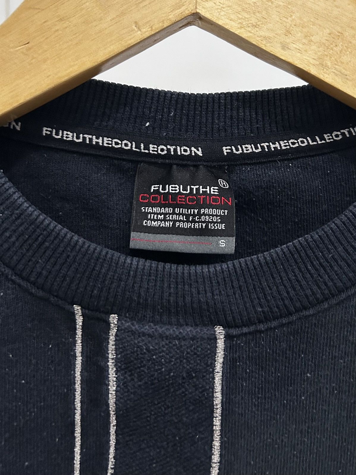 Fubu × Vintage Vintage Fubu The Collection Crewneck Naturaly Faded Size S / US 4 / IT 40 - 3 Thumbnail