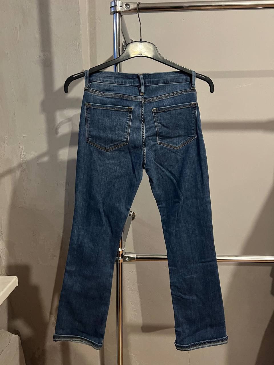 Frame $299 FRAME LE MINI ICON BOOT JEANS WOMENS SIZE 27 BLUE MID Size US 27 - 12 Thumbnail