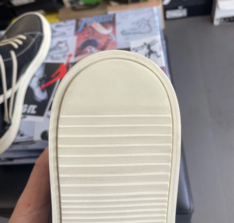 Rick Owens Rick Owens Cowhide black and white classic mid top sneakers Size US 8 / EU 41 - 9 Thumbnail