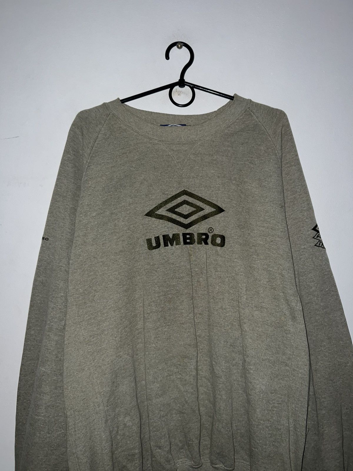 Umbro Mens Vintage Umbro Sweatshirt big logo y2k Size US XL / EU 56 / 4 - 2 Thumbnail