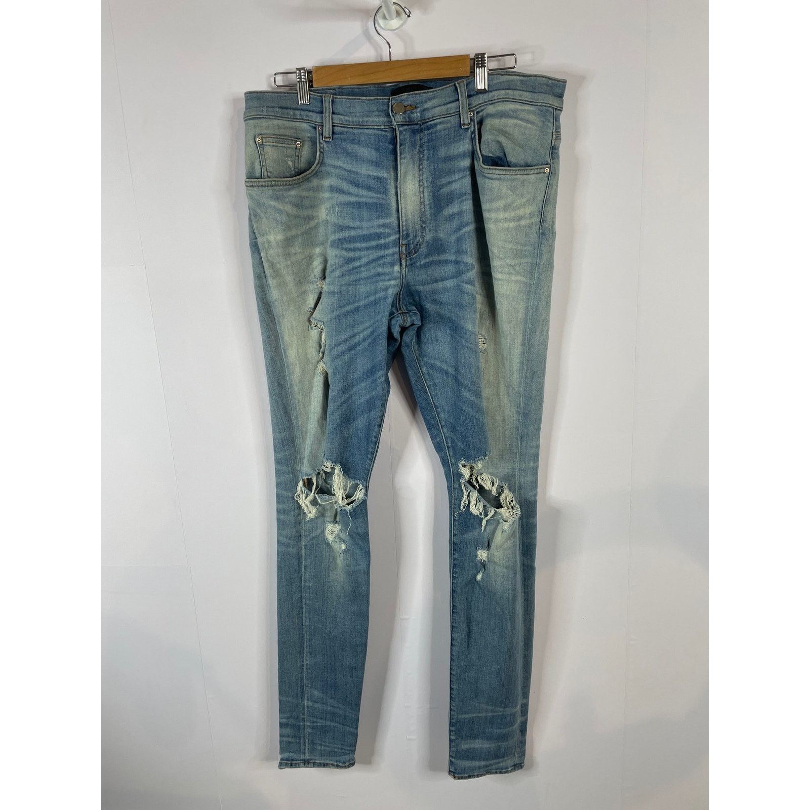 Amiri Amiri Plain Thrasher Light Wash Distressed Used 38 Size US 38 / EU 54 - 2 Thumbnail