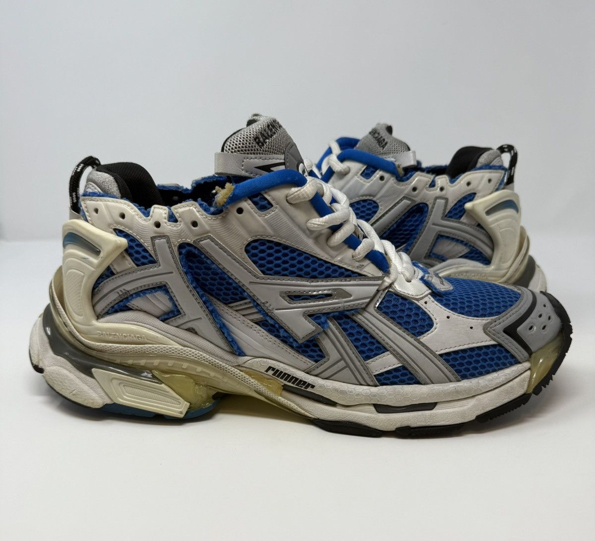 Balenciaga Balenciaga Runner Sneaker Blue/White Size US 10 / EU 43 - 1 Thumbnail