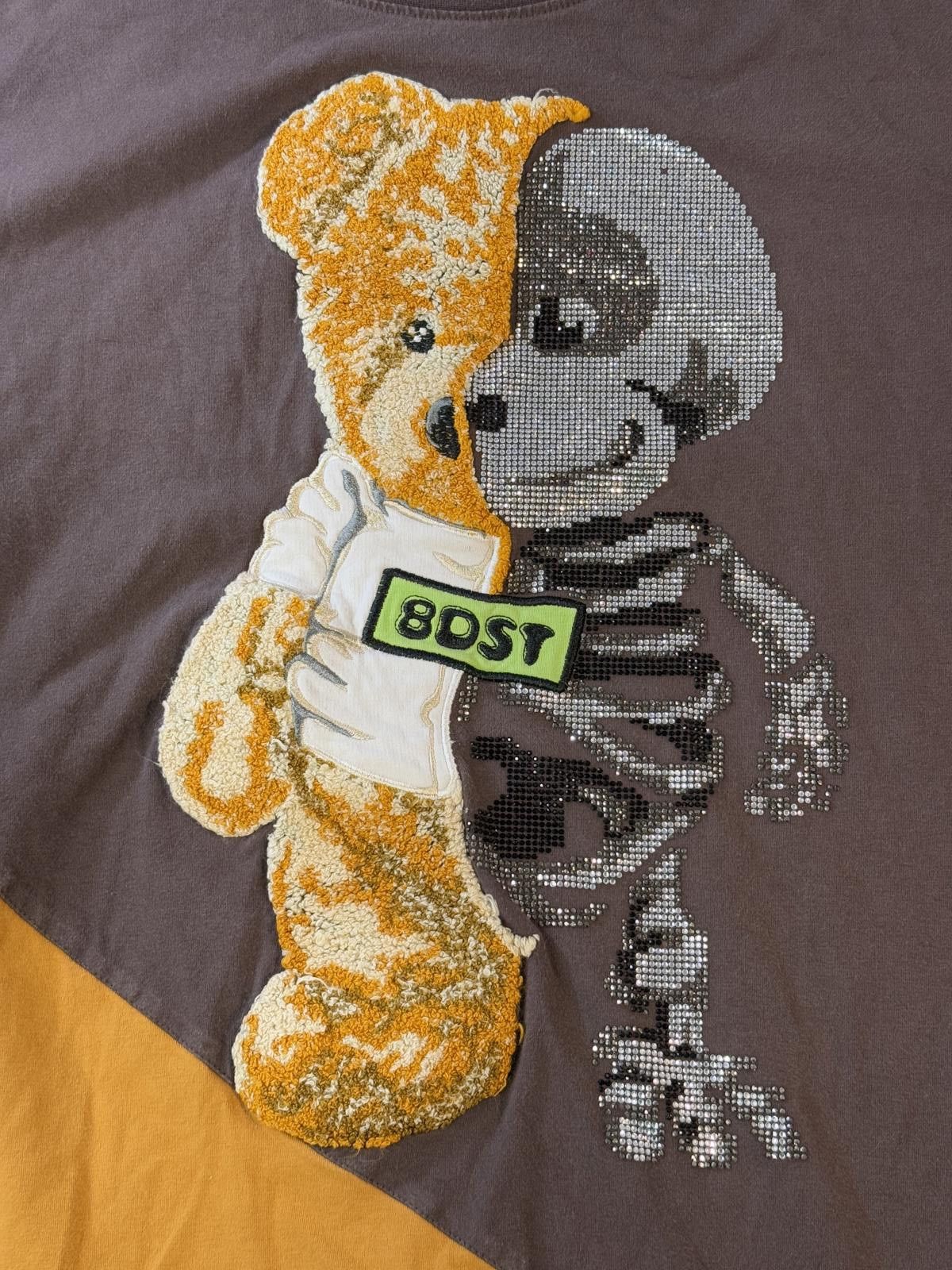 Designer 8IGHTH DSTRKT Teddy Bear Tshirt Fuzzy Rhinestone Skeleton XL Size US XL / EU 56 / 4 - 3 Thumbnail