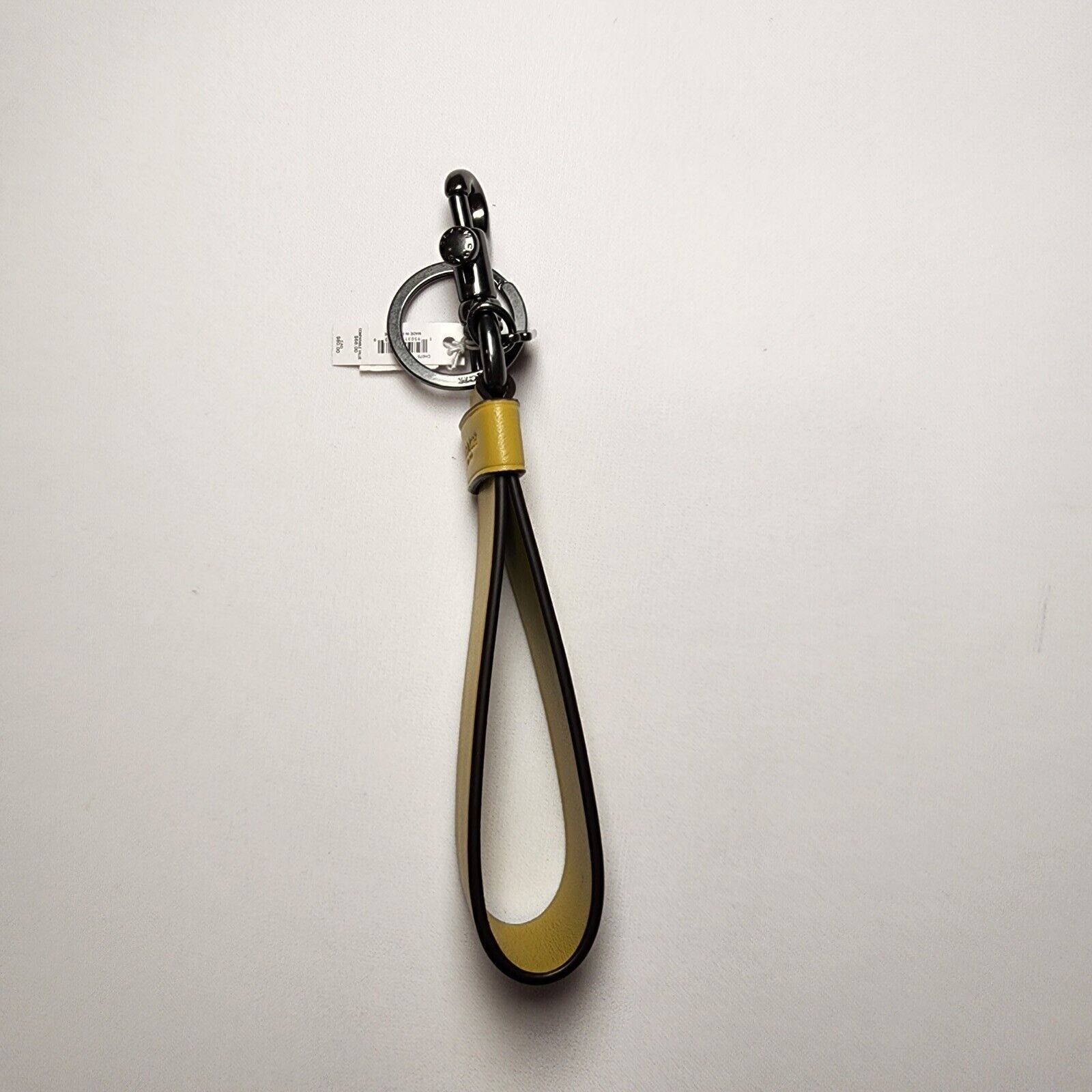 Coach NWT Coach CH075 Loop Key Fob In Refined Leather Chartreuse Size ONE SIZE - 2 Thumbnail